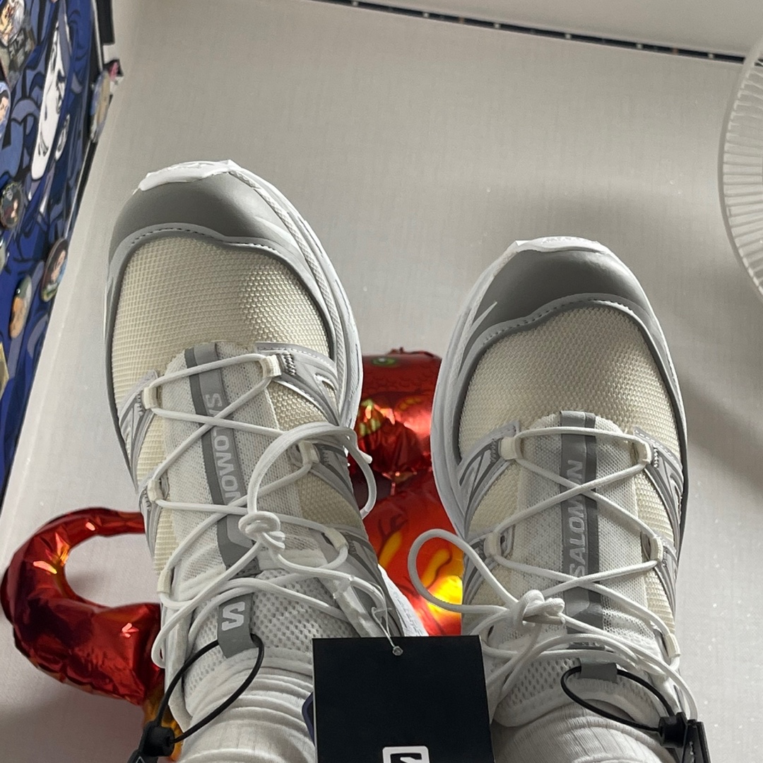 Salomon XT-6 Expanse Vanilla Ice White 착용 스타일