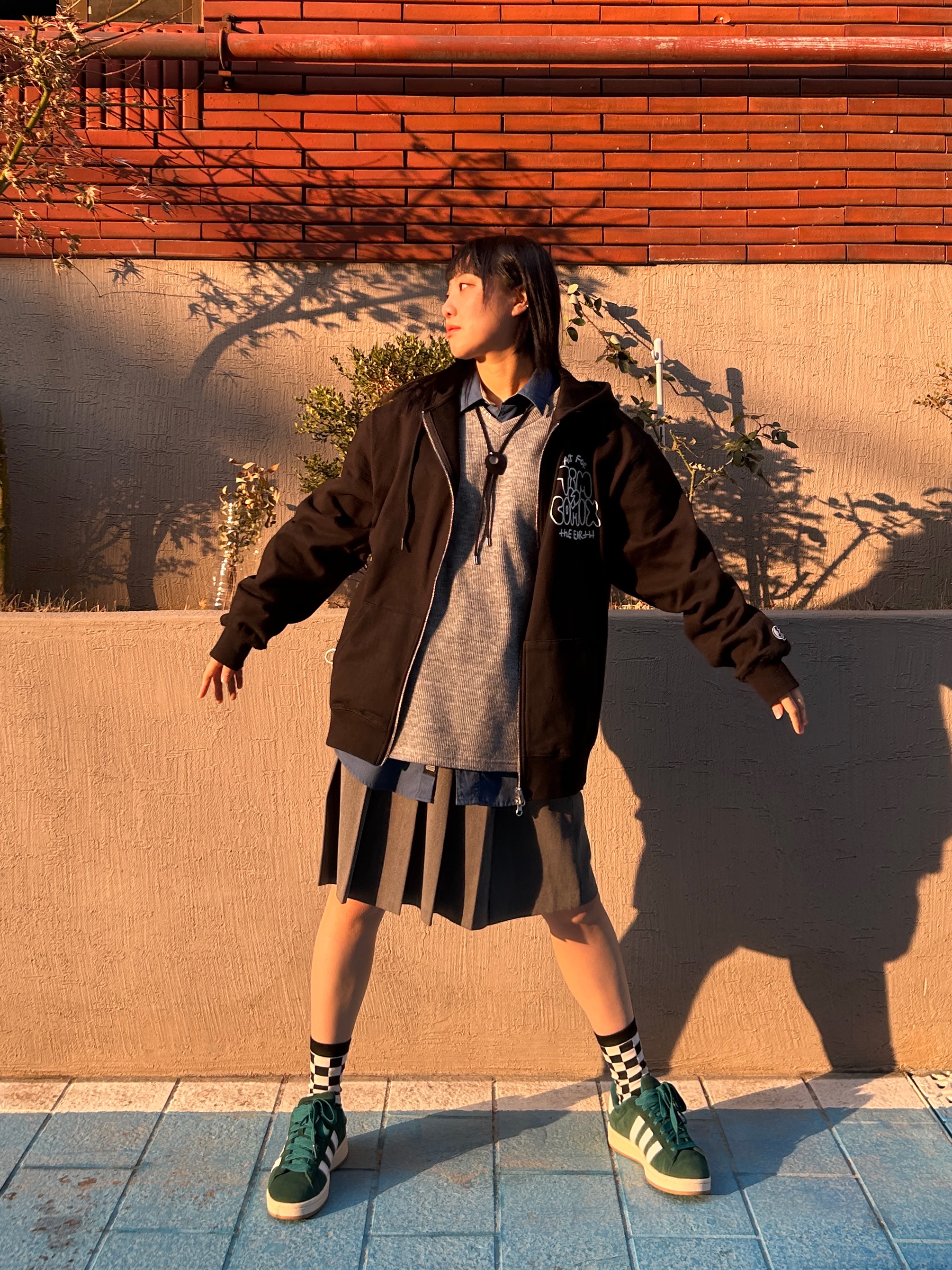 Adidas Campus 00s St Forest Glade 착용 스타일 - 1