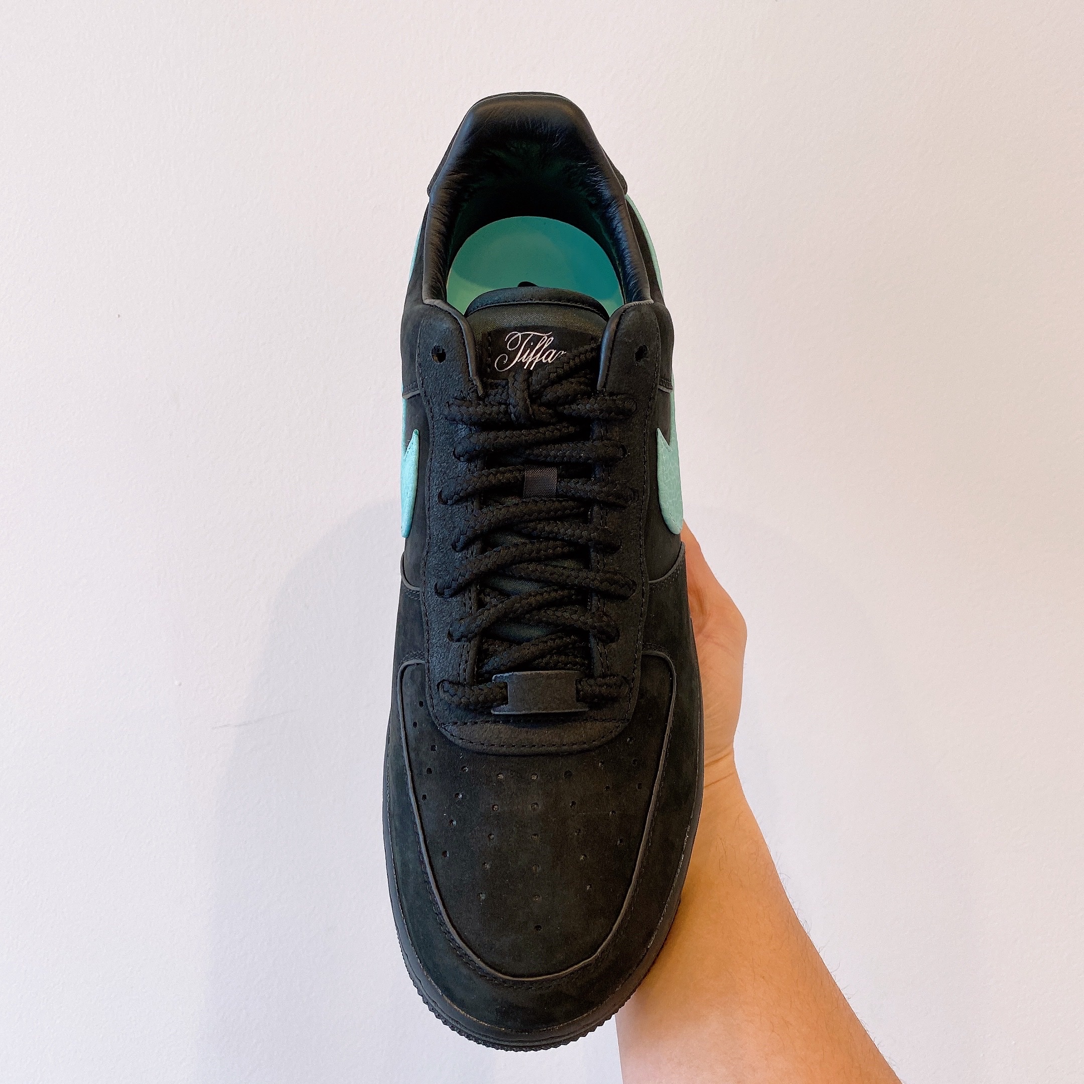 Nike x Tiffany & Co. Air Force 1 Low SP 1837 착용 스타일 - 2