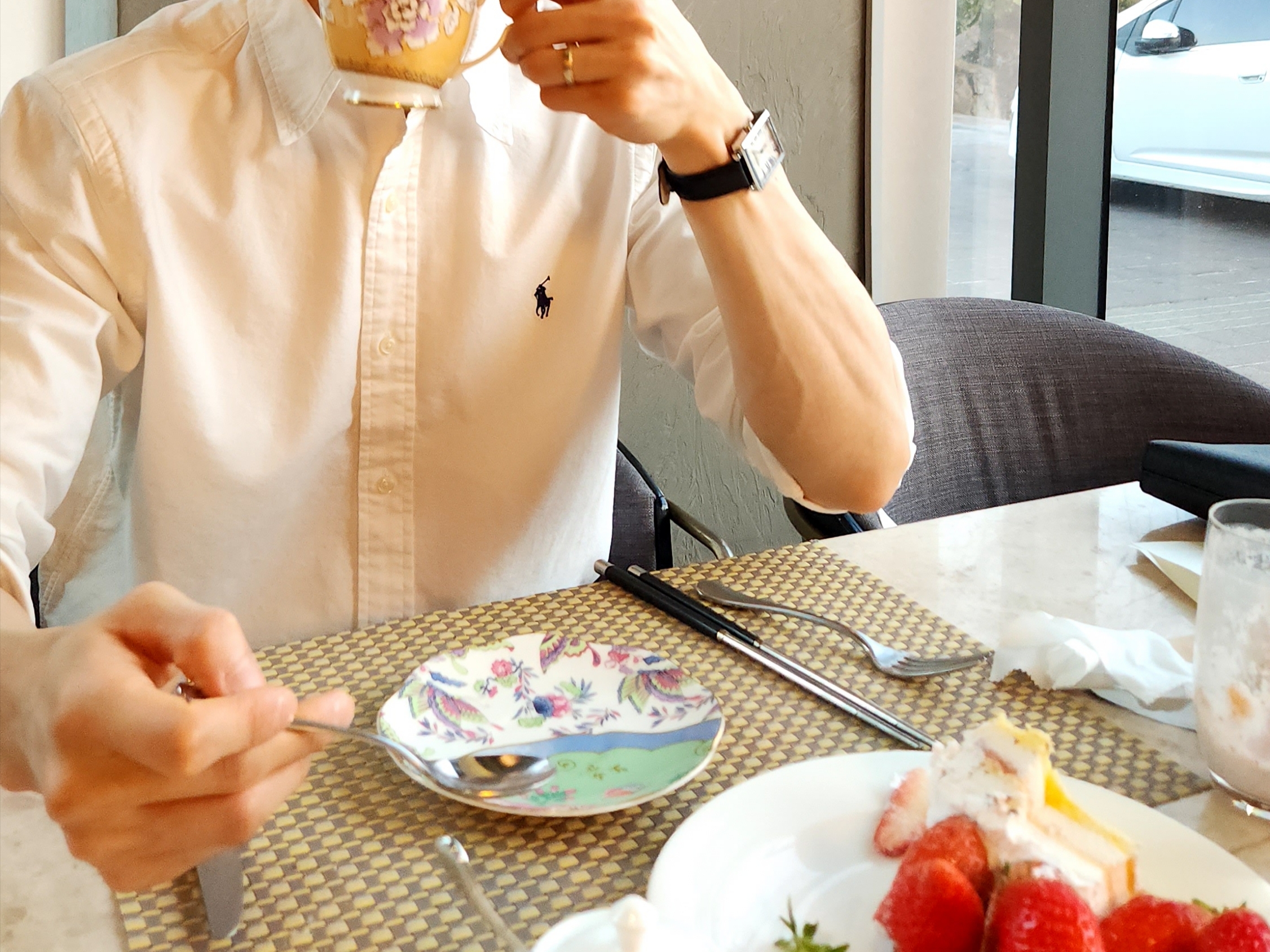 [30% 적립] Polo Ralph Lauren Classic Fit Garment Dyed Oxford Shirt White 착용 스타일