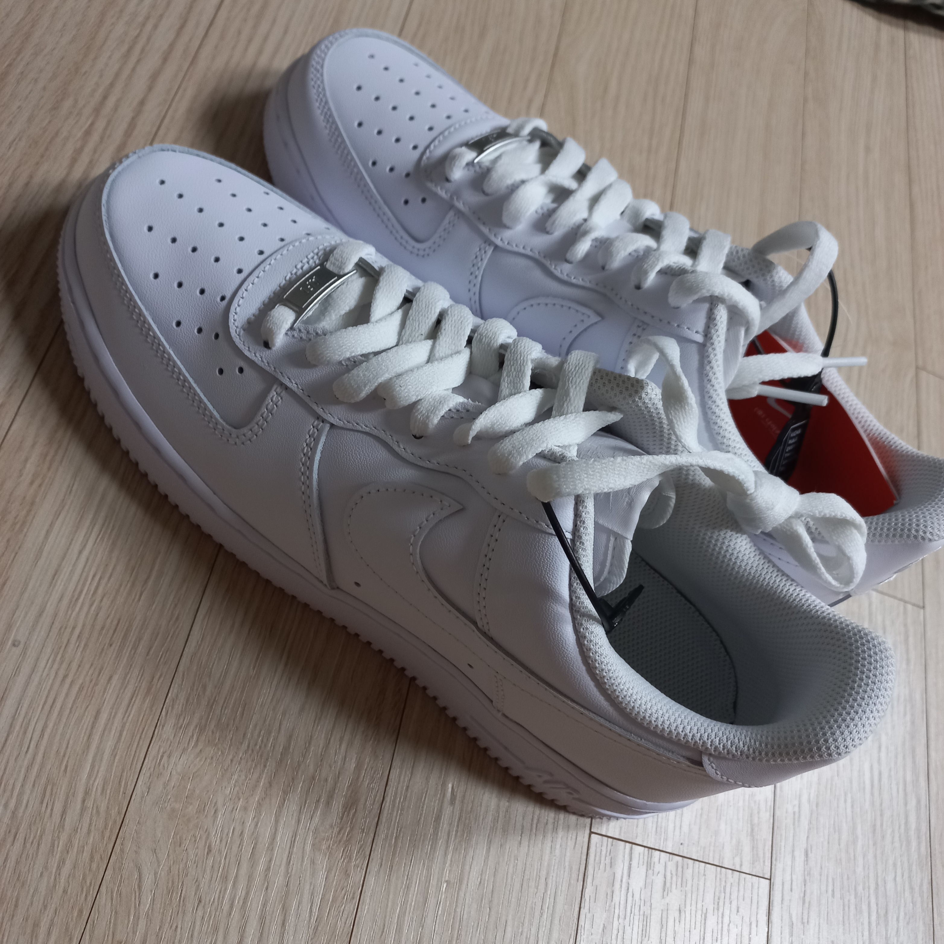 Nike Air Force 1 '07 Low White 착용 스타일