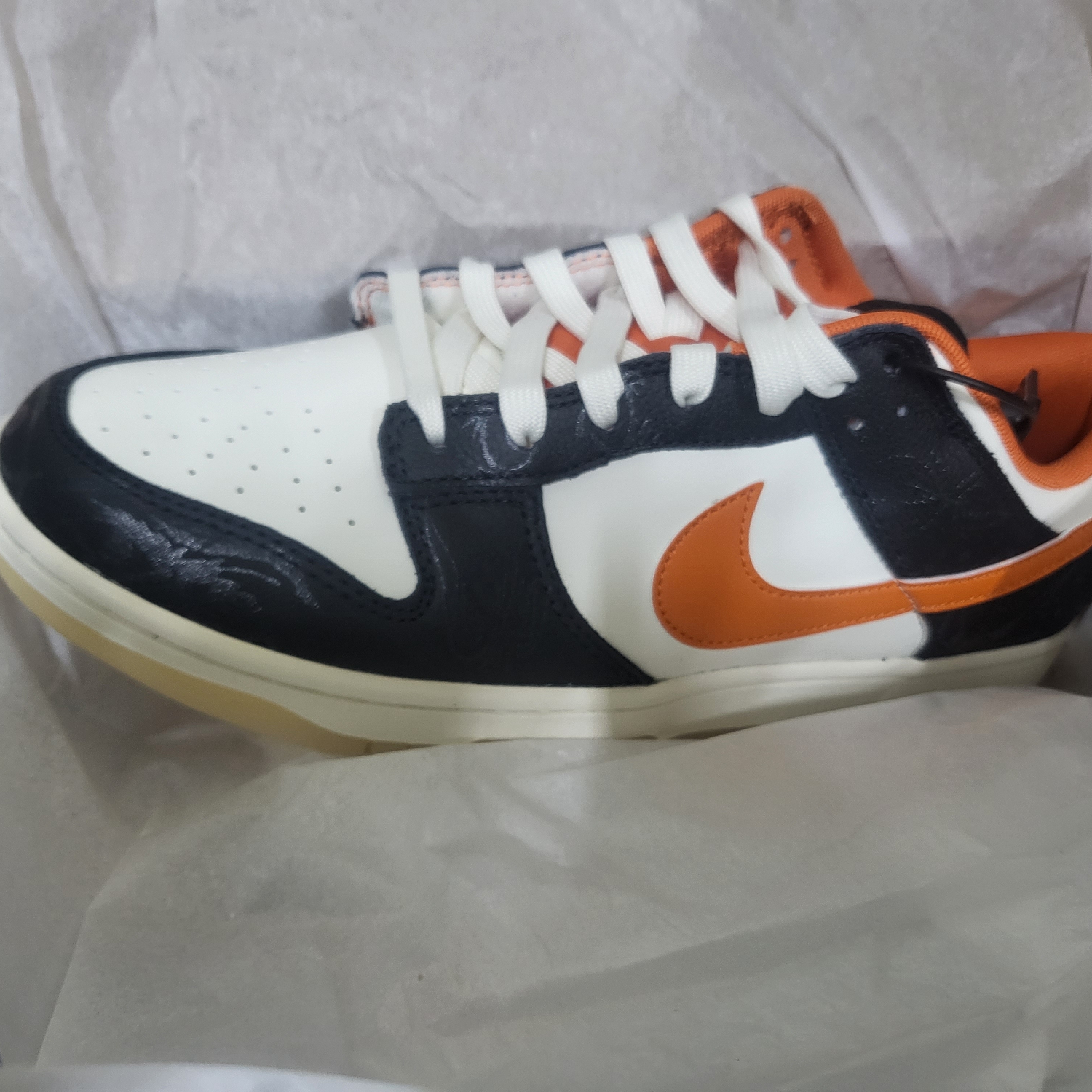 Nike Dunk Low Retro PRM Halloween 착용 스타일 - 2