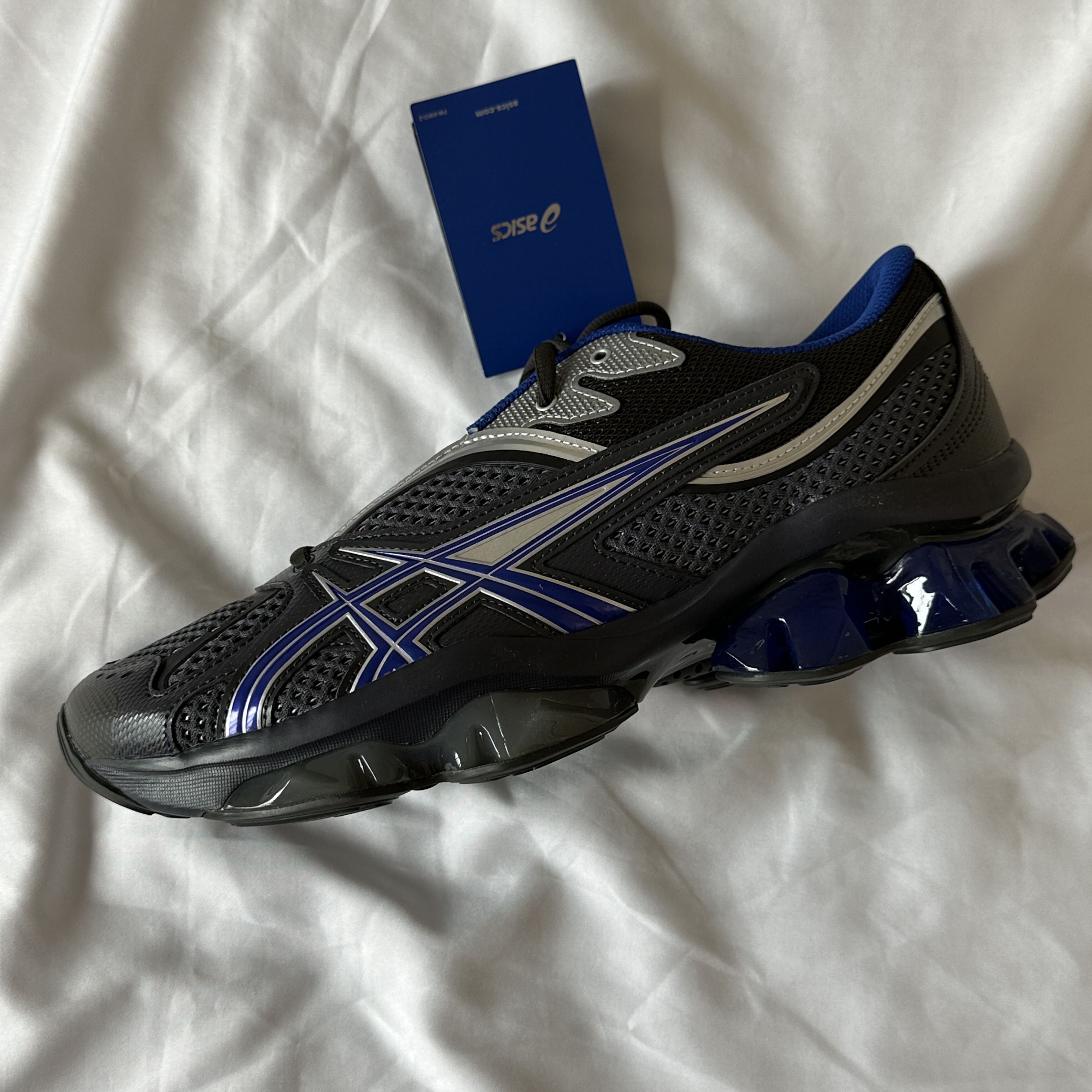 Asics x Kiko Kostadinov Gel-Quantum Zientzia Dark Grey 착용 스타일 - 2