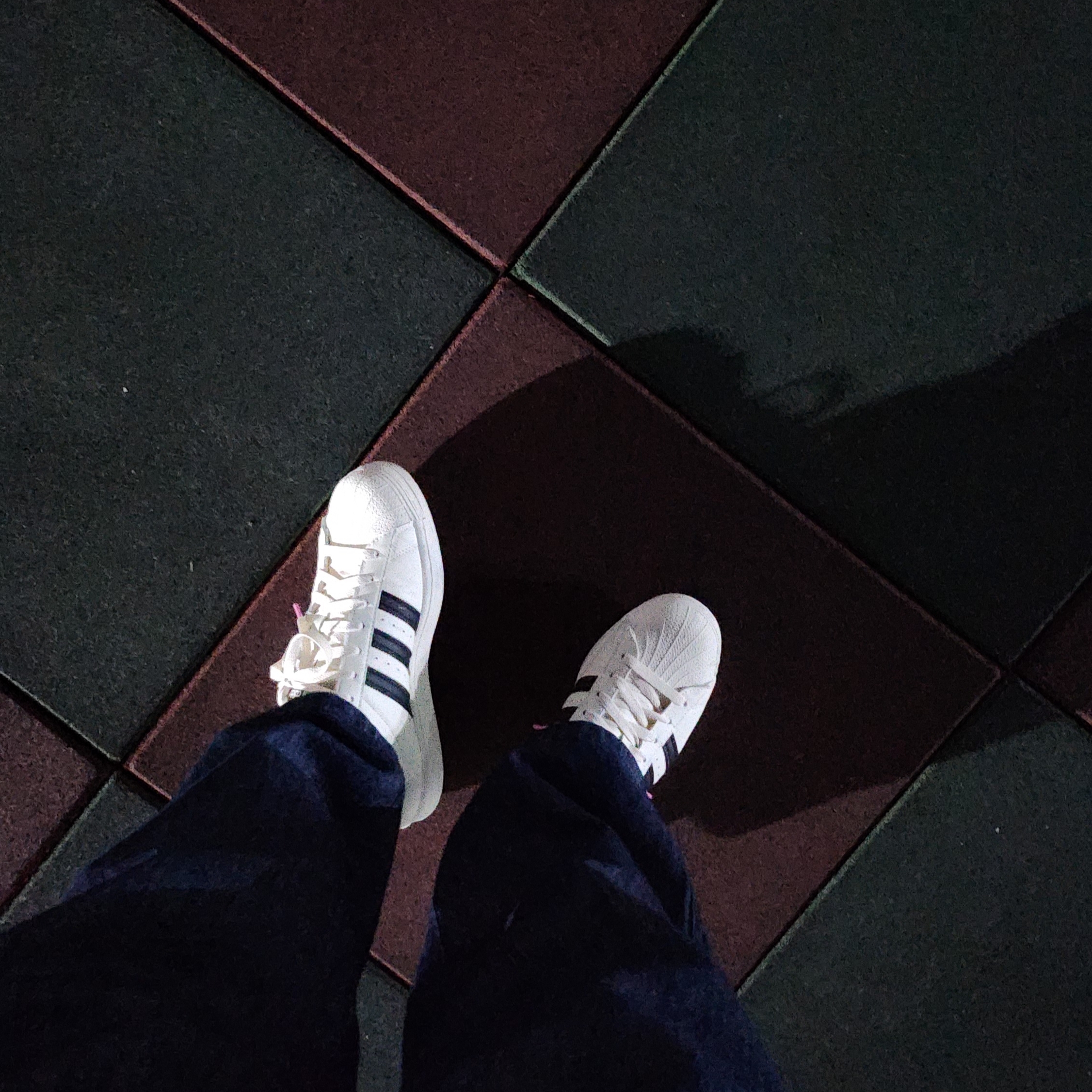 Adidas x Andre Saraiva Superstar Cream White Core Black 착용 스타일 - 2