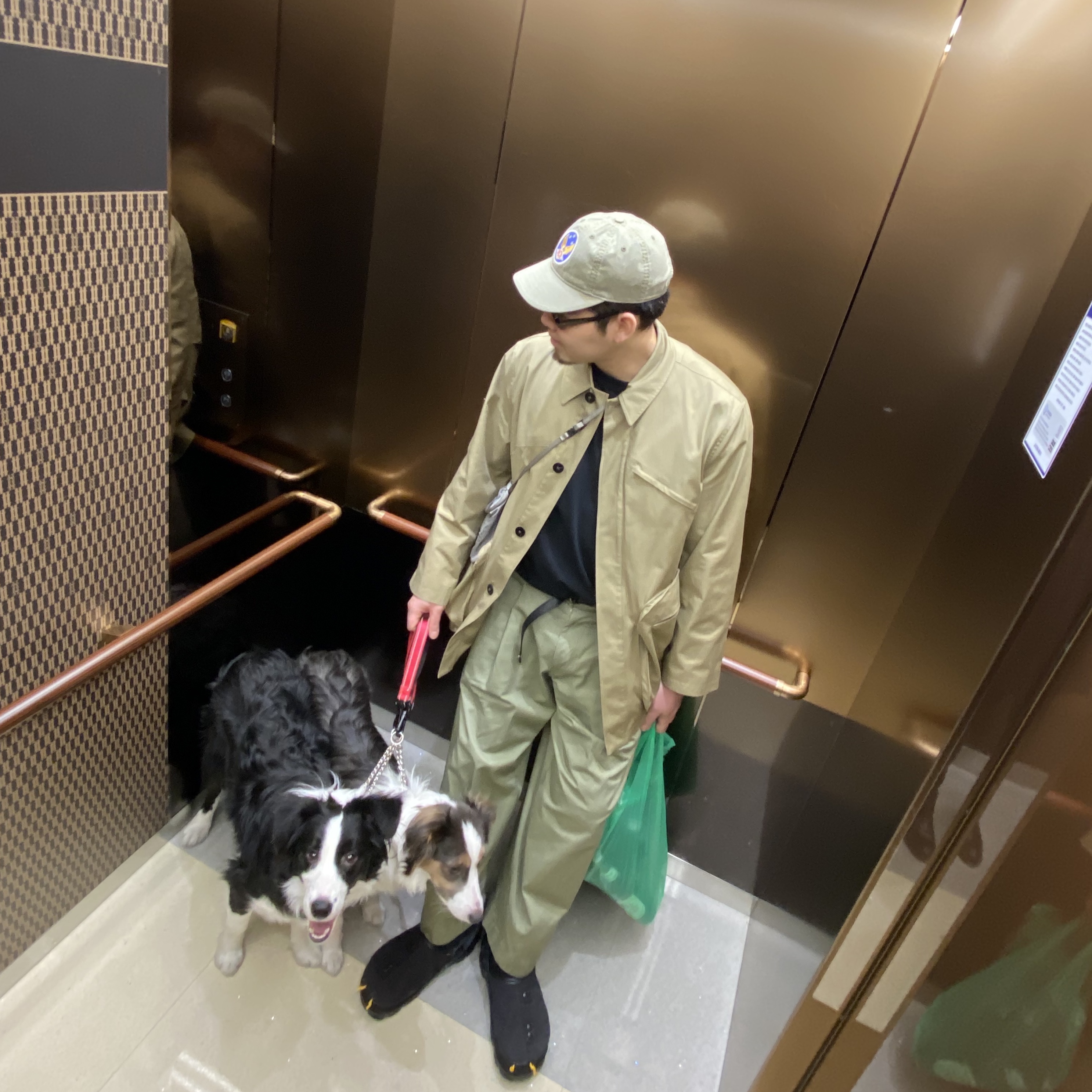 Double RL Garment Dyeing Twill Ball Cap Green, Crocs x Grip Swany x Atmos Classic All Terrain Clog Black 착용 스타일