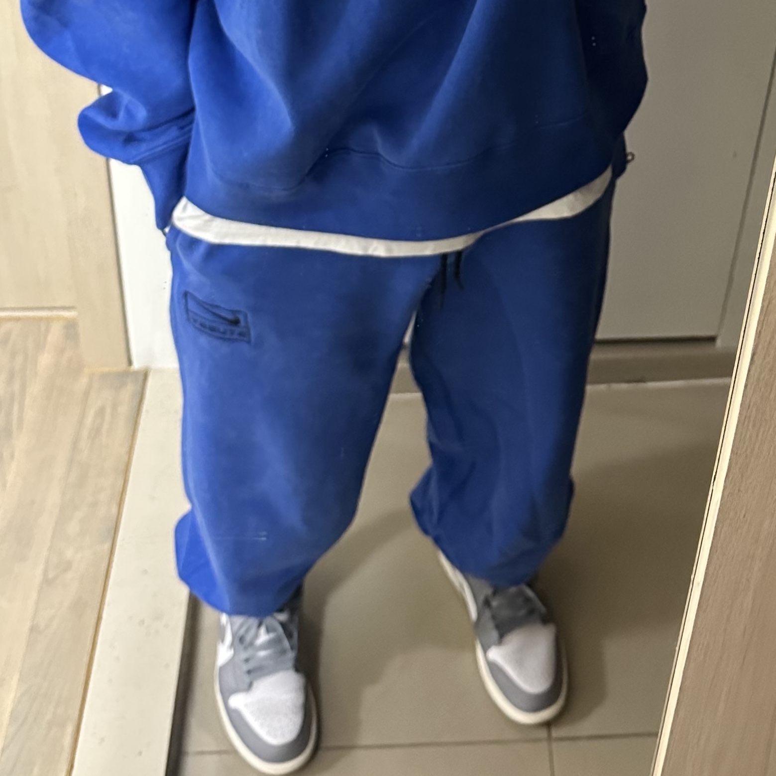 Nike x Stussy NRG Acid Washed Crewneck Game Royal (DR4024-480), Nike x Stussy NRG Acid Washed Fleece Pants Game Royal (DR4025-480) 착용 스타일 - 3
