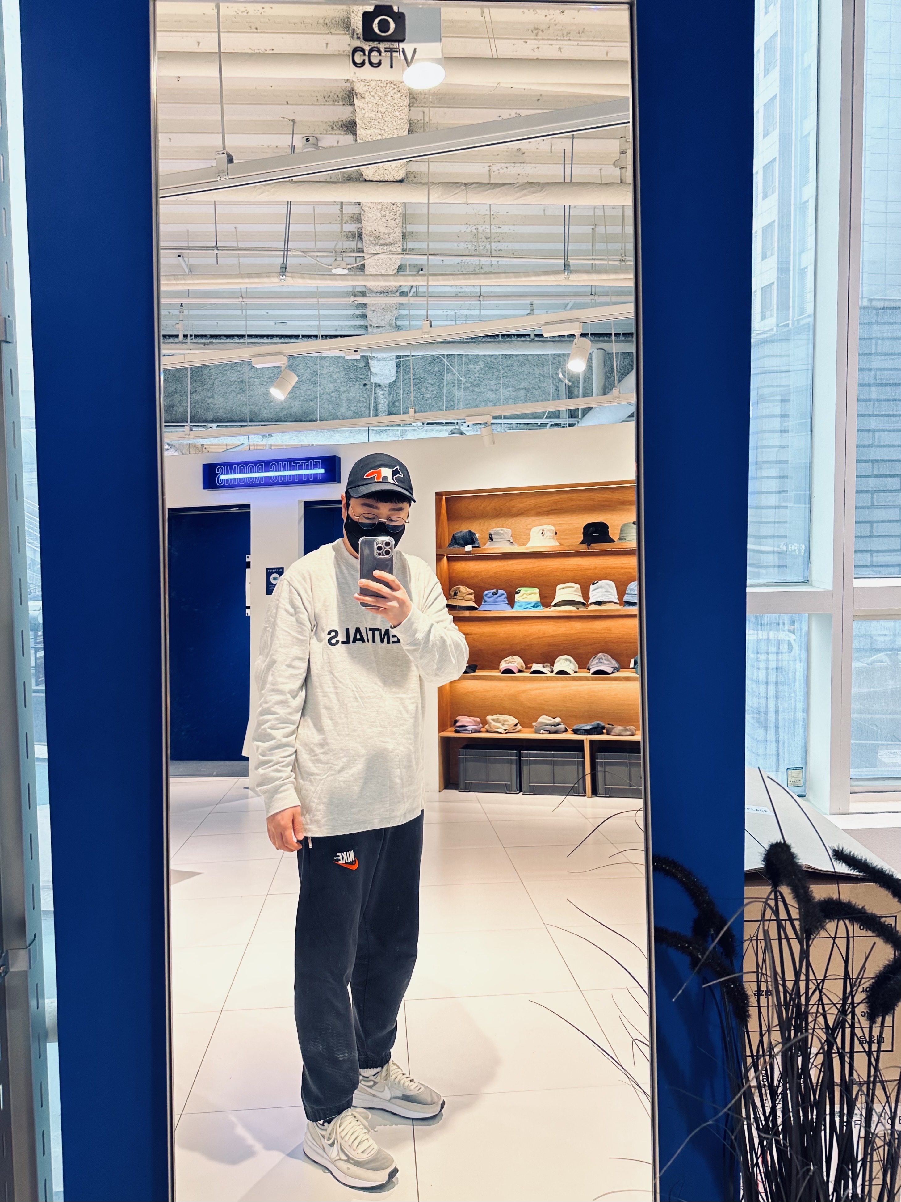 Patagonia Retro Pile Fleece Jacket El Cap Khaki, Nike Waffle One Infinite Lilac 착용 스타일 - 2