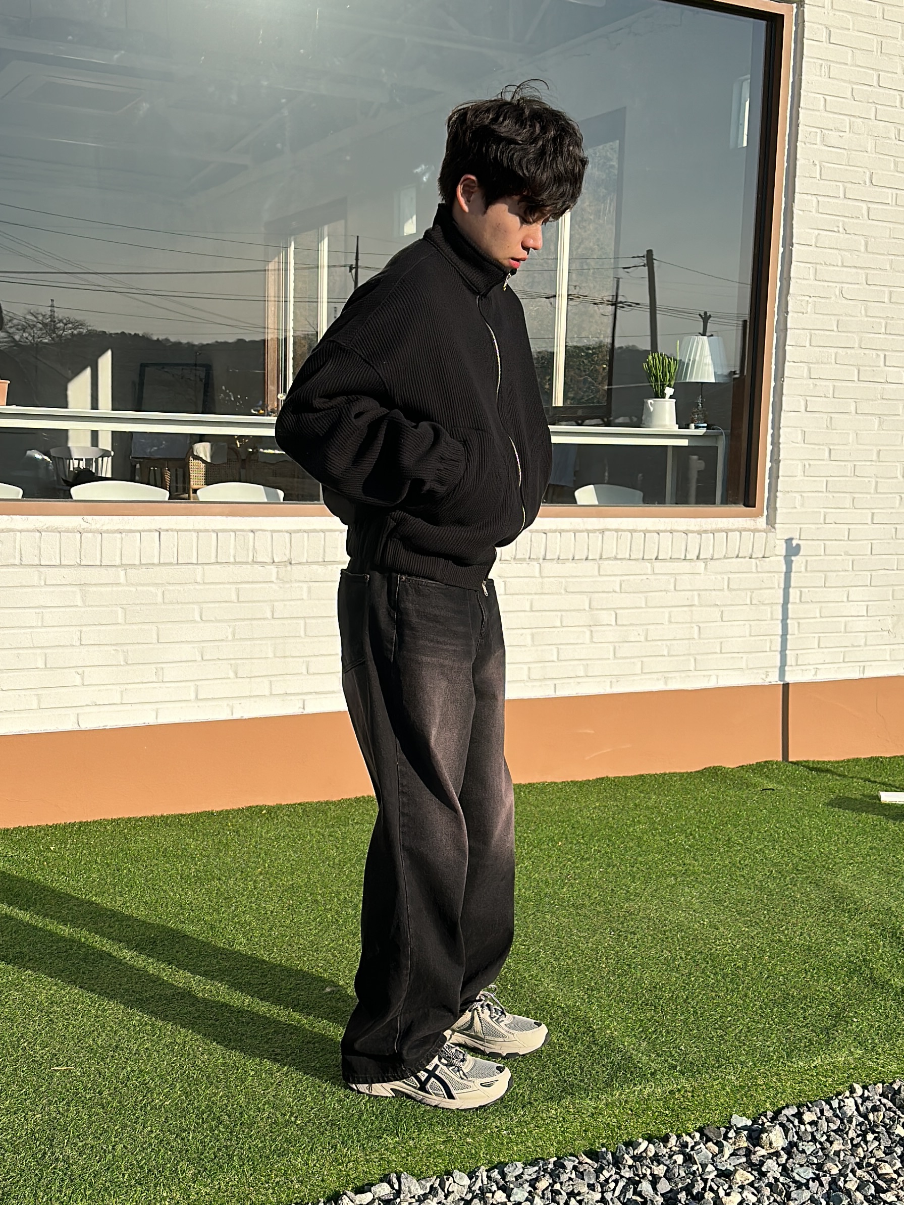 Asics Gel-Venture 6 Feather Grey Black 착용 스타일