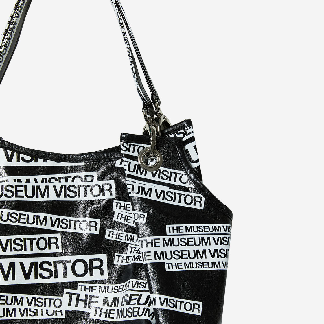◆THE MUSEUM VISITOR◆ THE MUSEUM VISITOR LOGO PRINTED TOTEB THE MUSEUM VISITOR LOGO PRINTED TOTEBAG (BLACK) : THE MUSEUM
