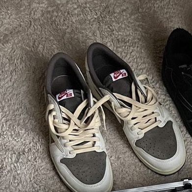 (PS) Jordan 1 x Travis Scott Retro Low OG SP Sail and Ridgerock 착용 스타일