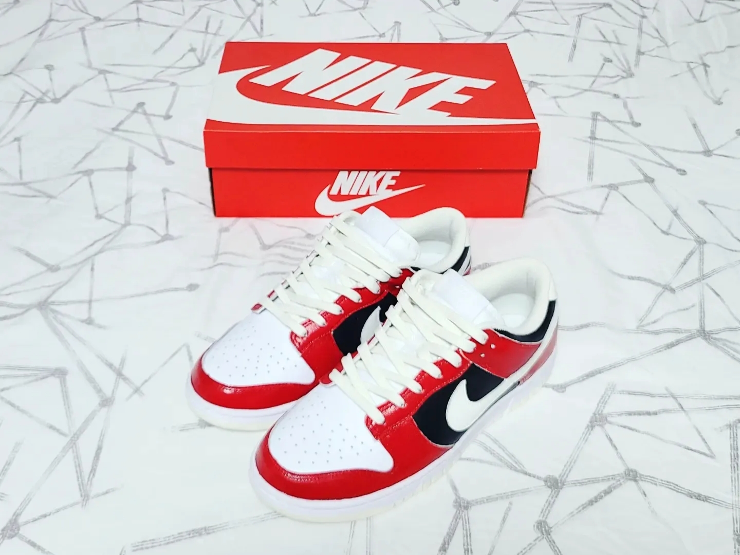 (W) Nike Dunk Low White and Sail 착용 스타일 - 1