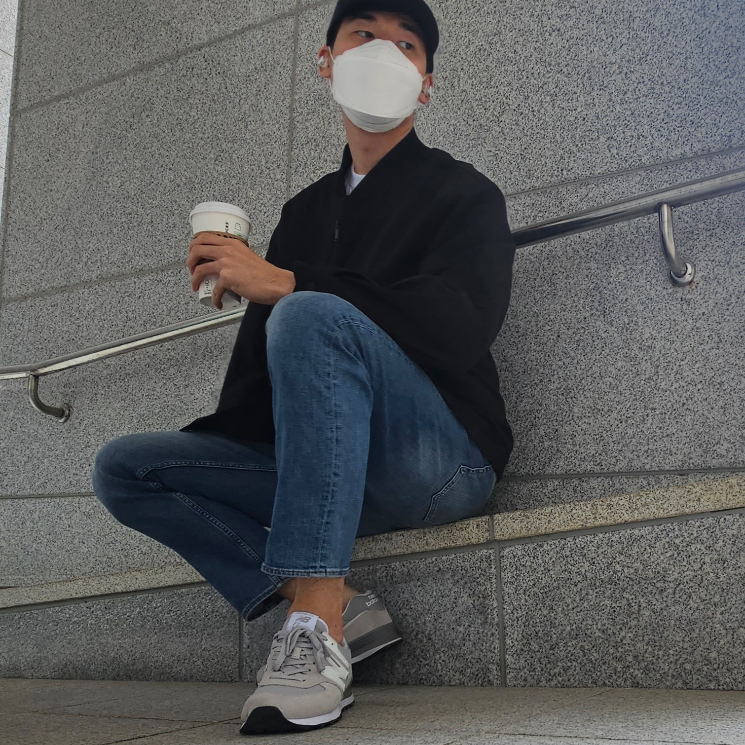 New Balance 574 Rain Cloud 착용 스타일