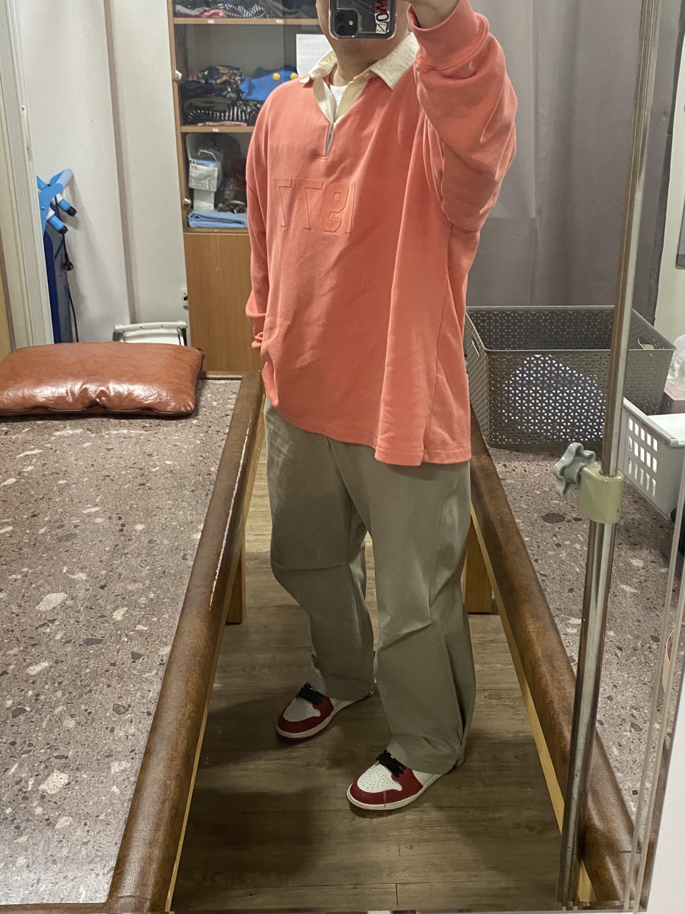 Essentials 1977 Henley Rugby Long Sleeve Polo Coral - 22FW 착용 스타일 - 4