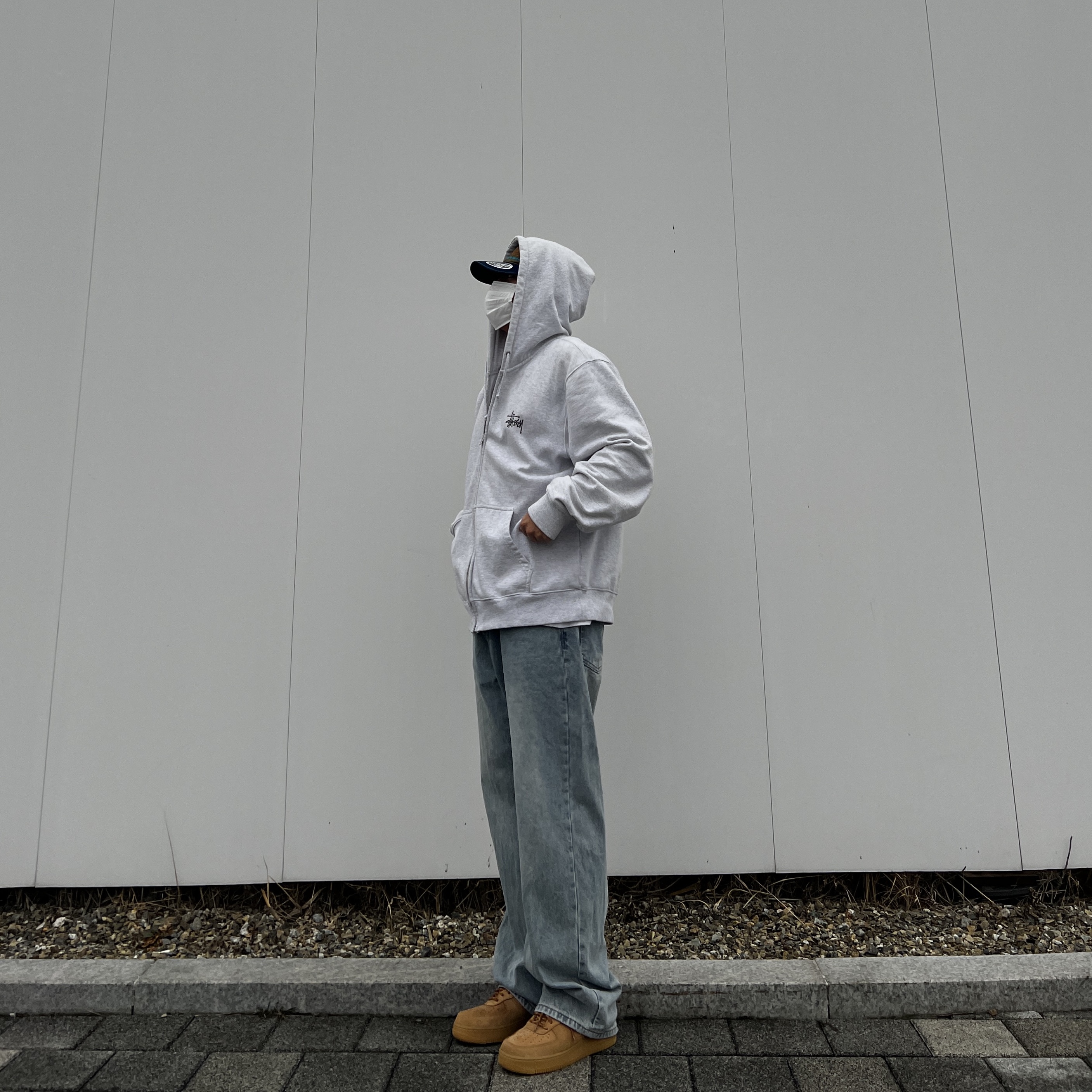 Nike Air Force 1 '07 WB Flax, Stussy Basic Stussy Zip Hoodie Ash Heather 2023 착용 스타일 - 2