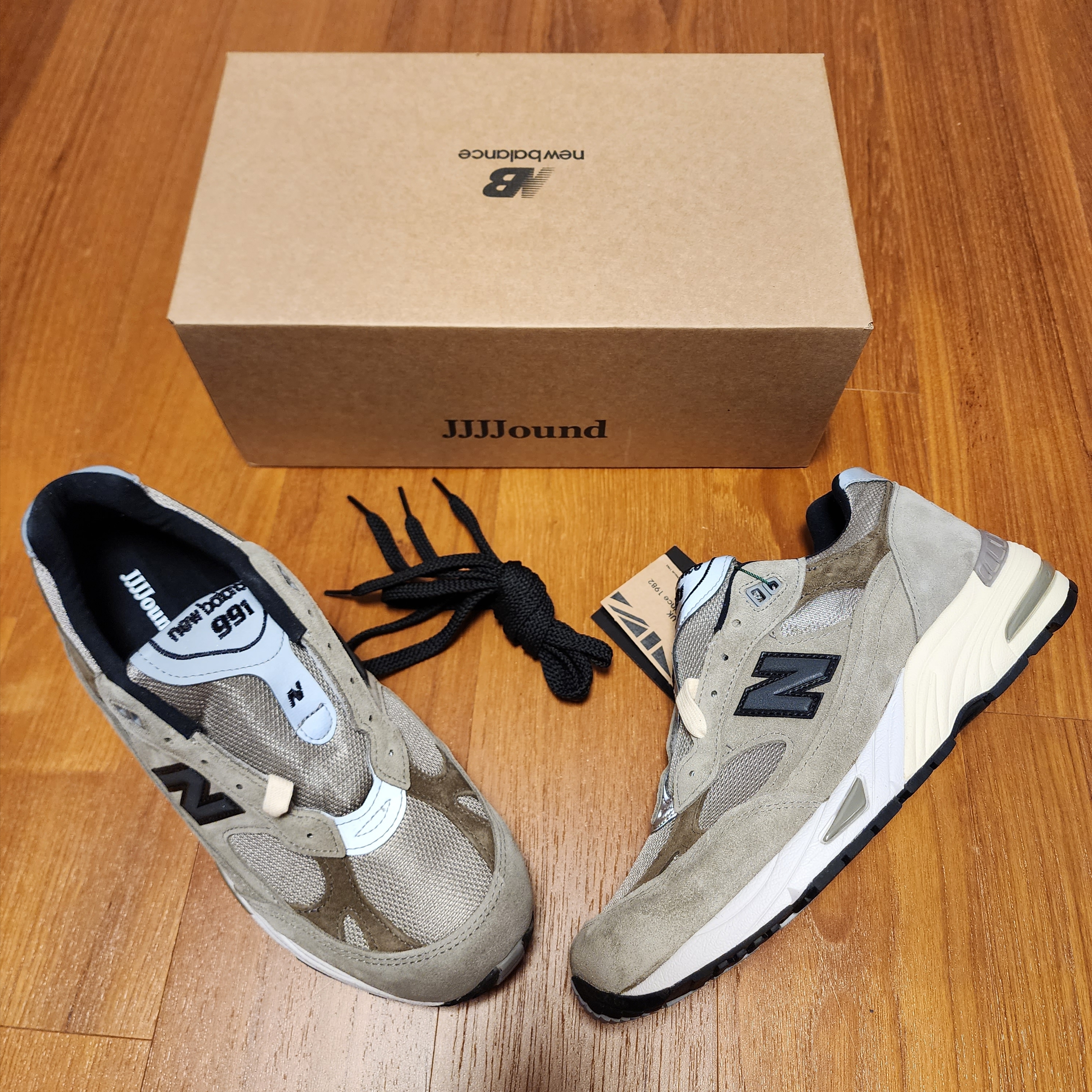 New Balance x JJJJound 991 Made in UK Grey 착용 스타일 - 2