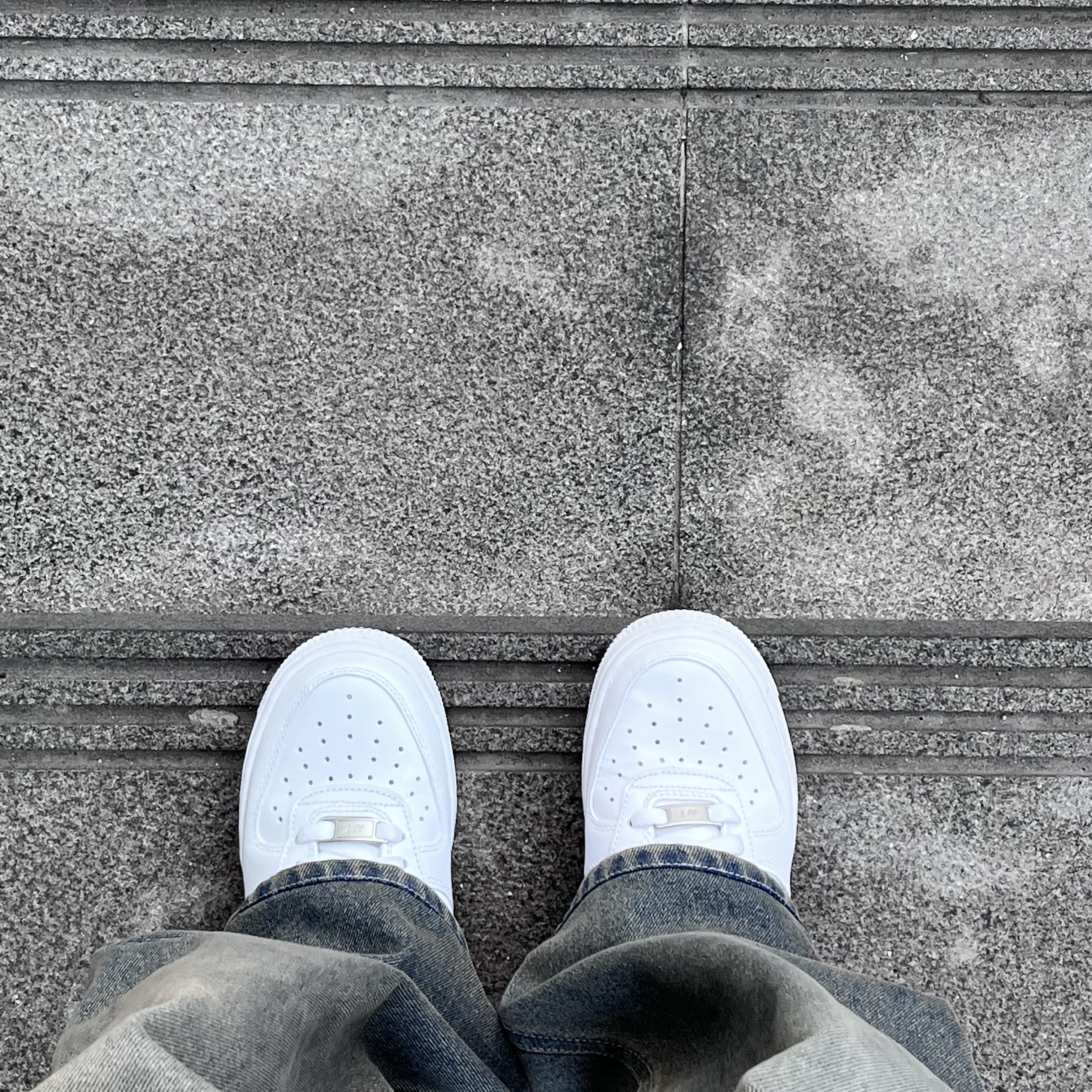 (W) Nike Air Force 1 '07 Low White 착용 스타일