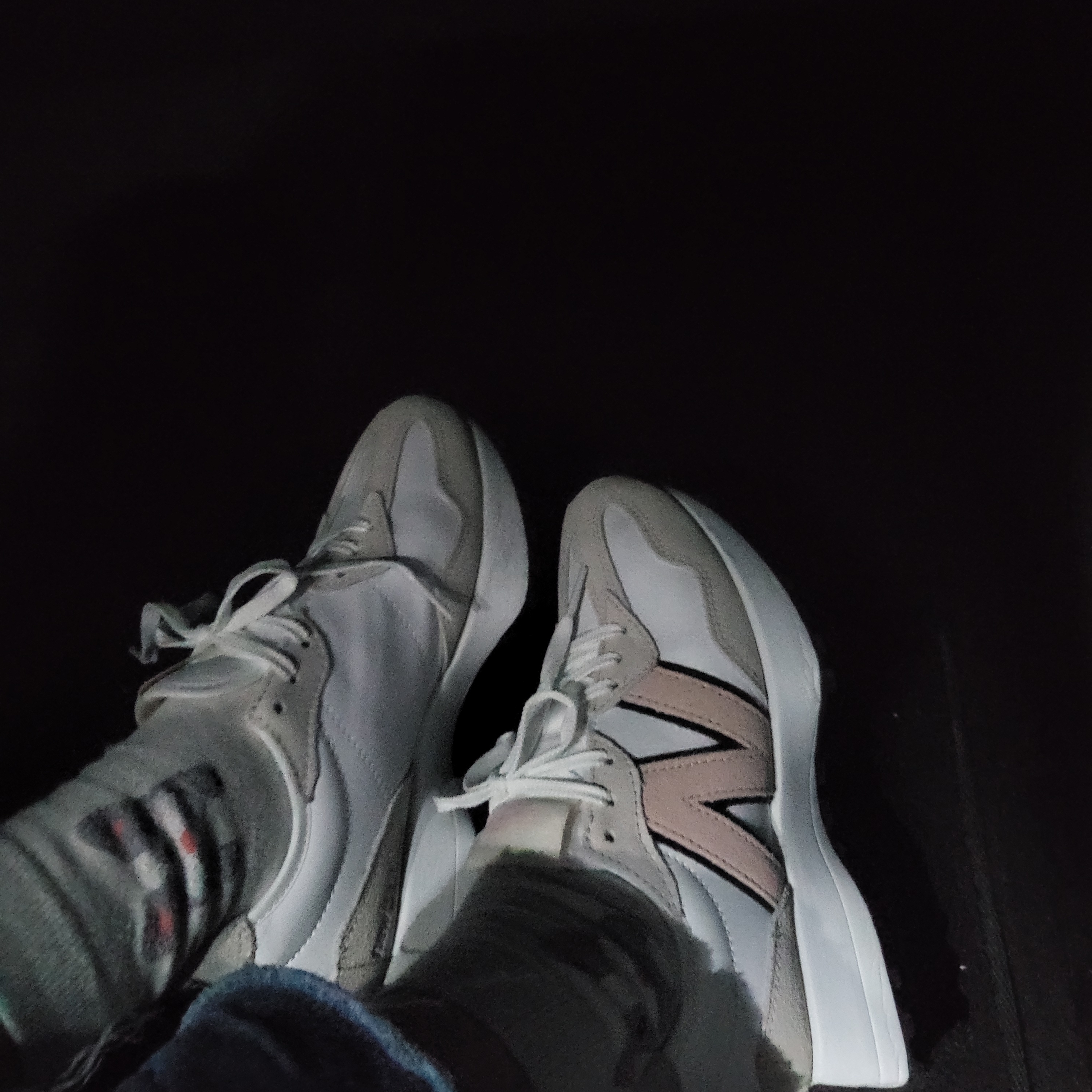 (W) New Balance 327 Pink Haze 착용 스타일