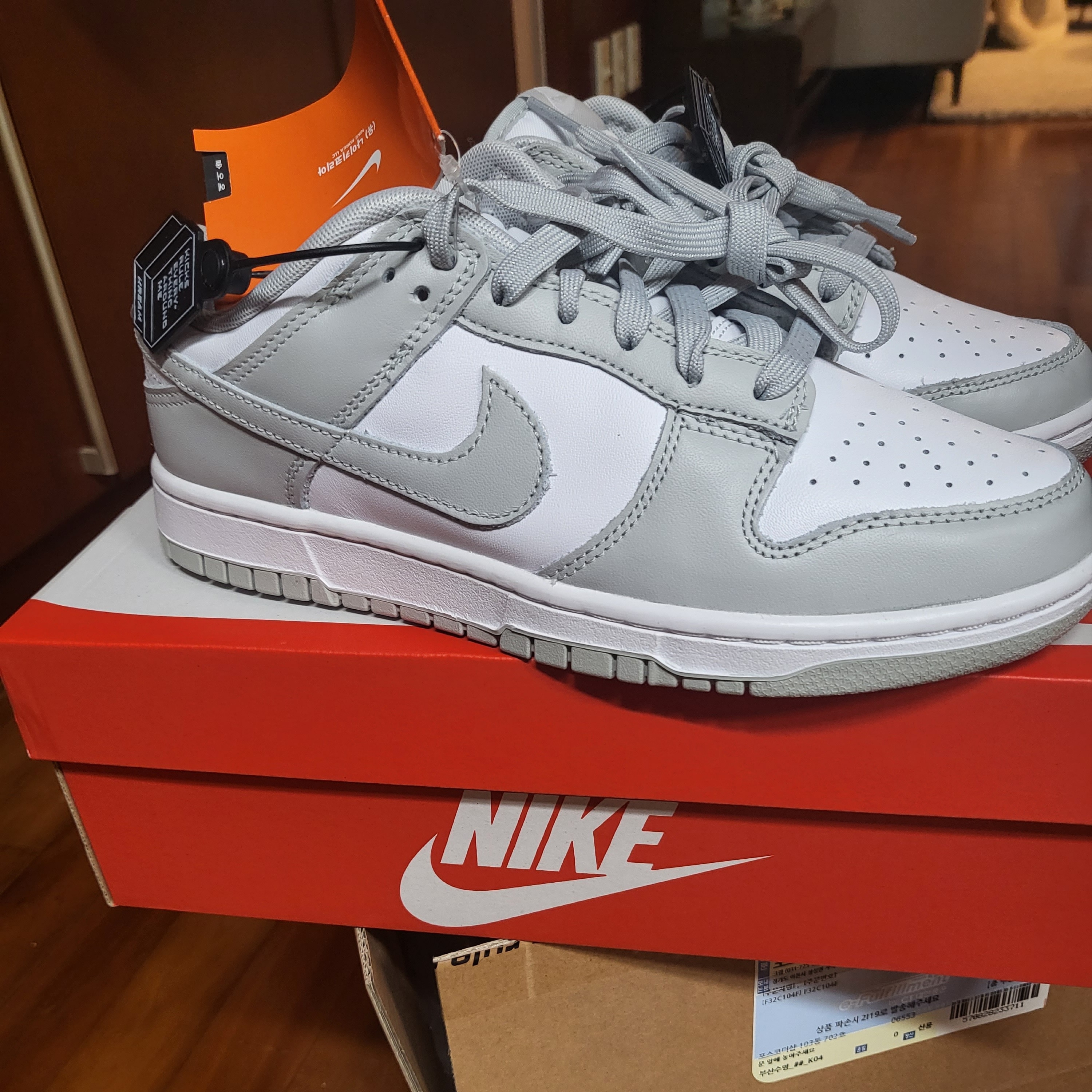 Nike Dunk Low Retro Grey Fog 착용 스타일 - 1