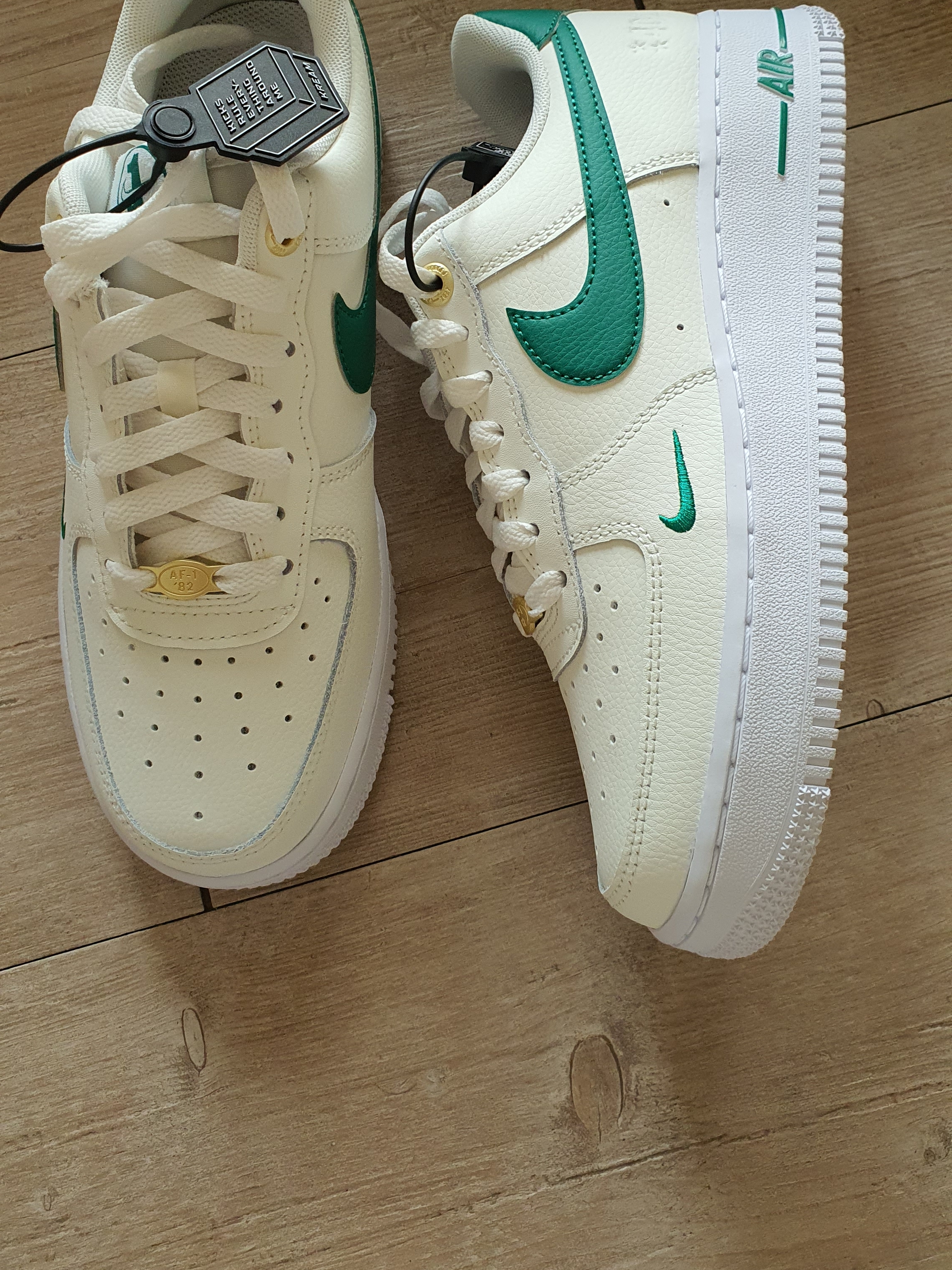 Nike Air Force 1 '07 LV8 40th Anniversary Join Forces Sail Malachite 착용 스타일 - 2