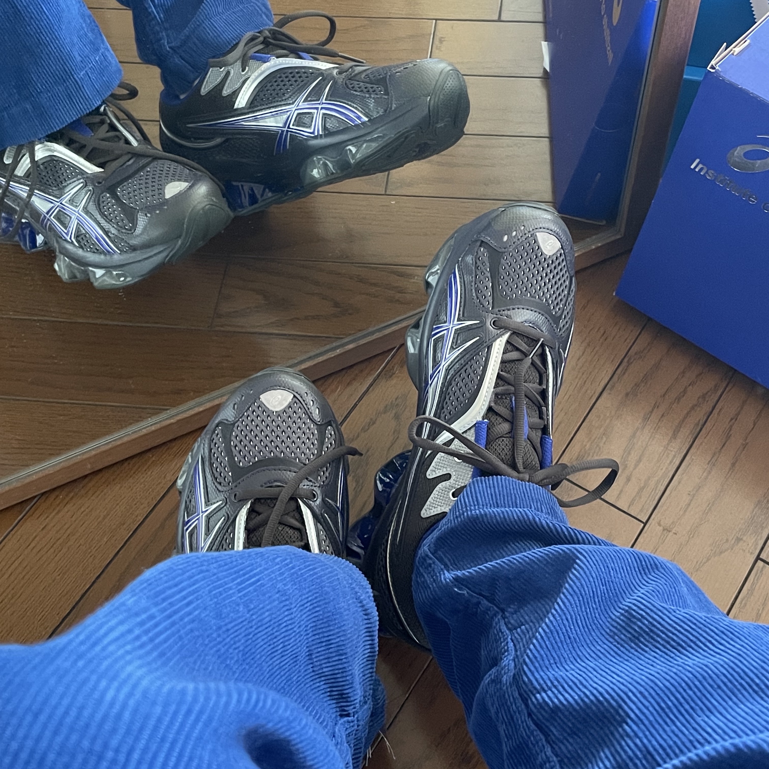 Asics x Kiko Kostadinov Gel-Quantum Zientzia Dark Grey 착용 스타일 - 3