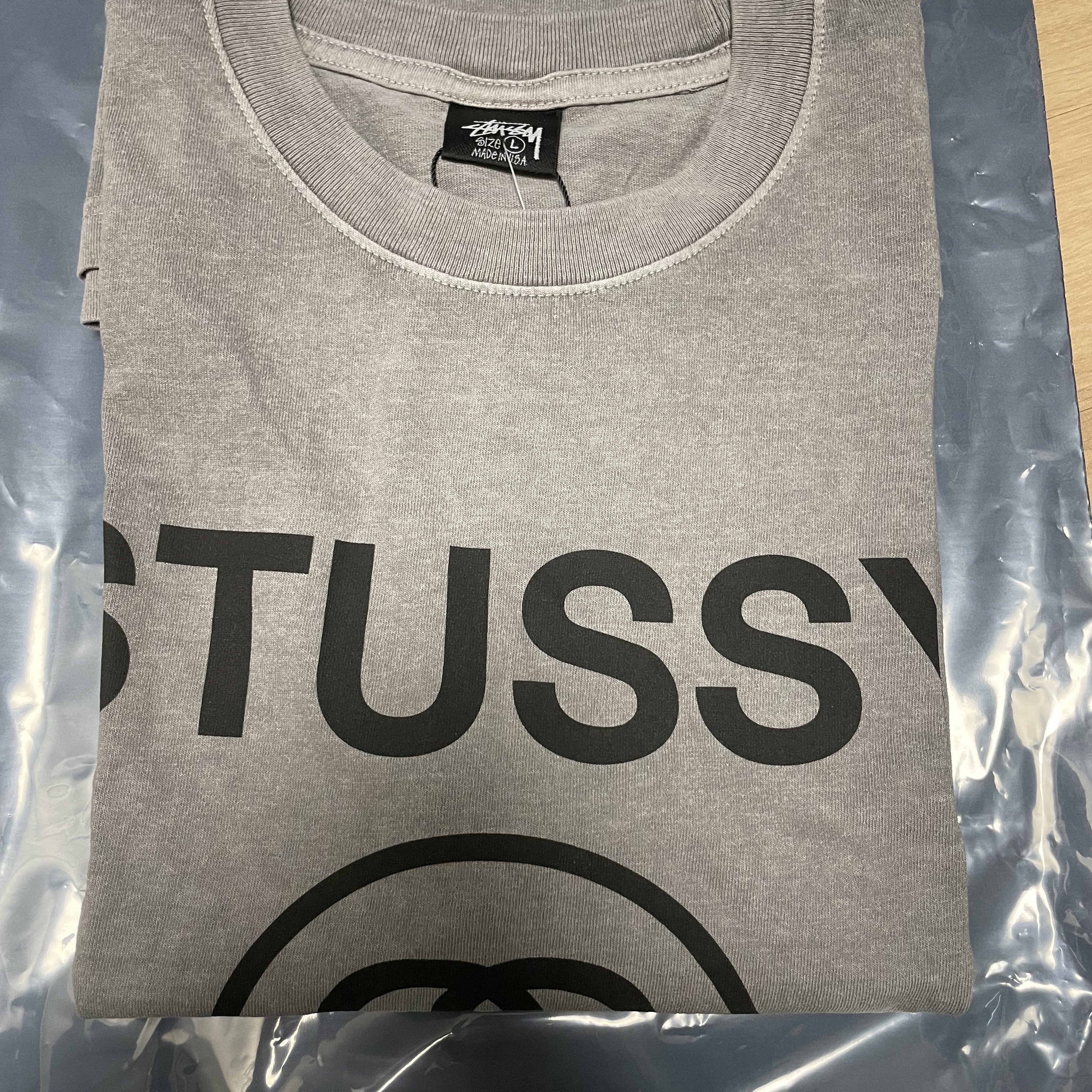 Stussy Pigment Dyed Stussy No.4 T-Shirt Grey 착용 스타일