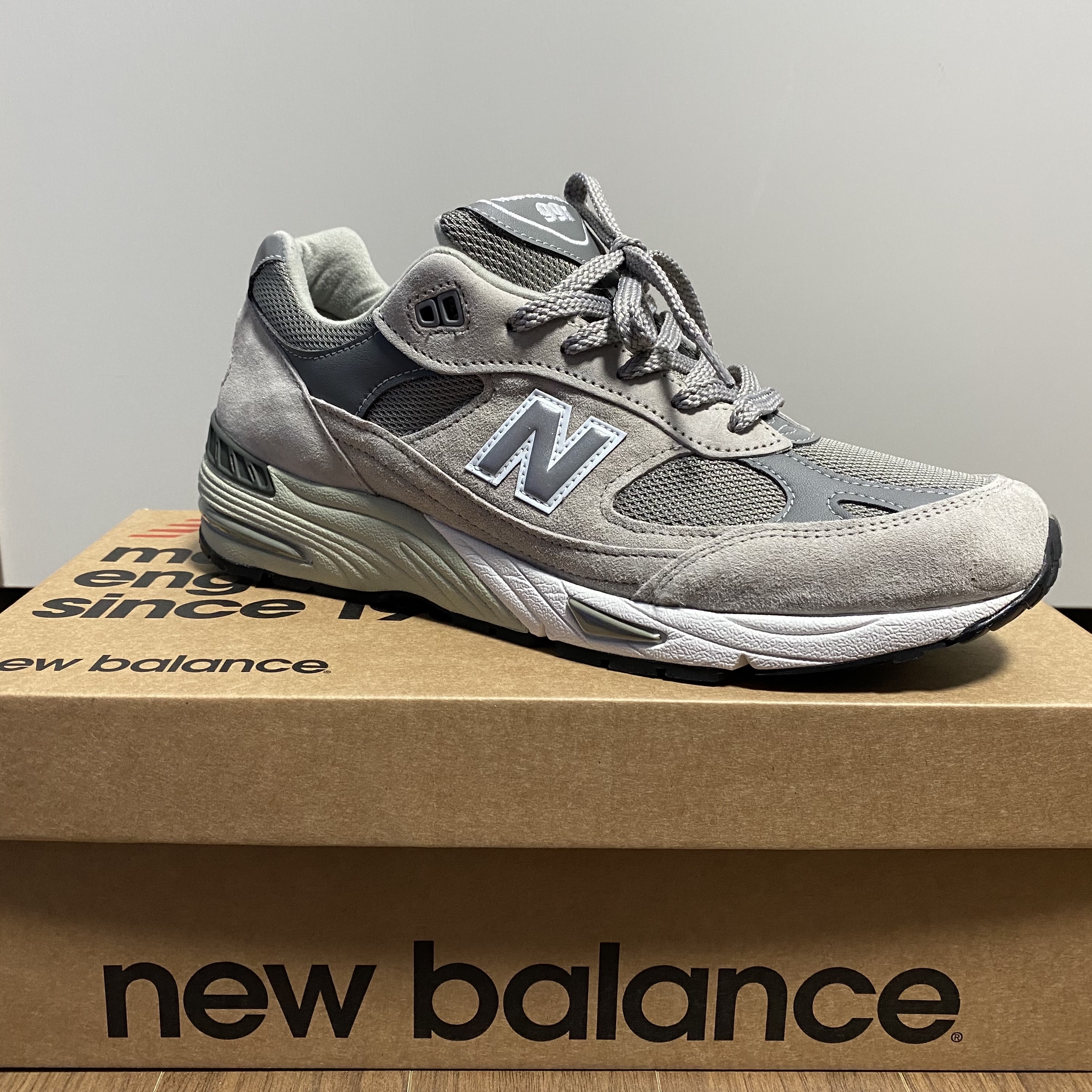New Balance 991 Made in UK Grey 착용 스타일