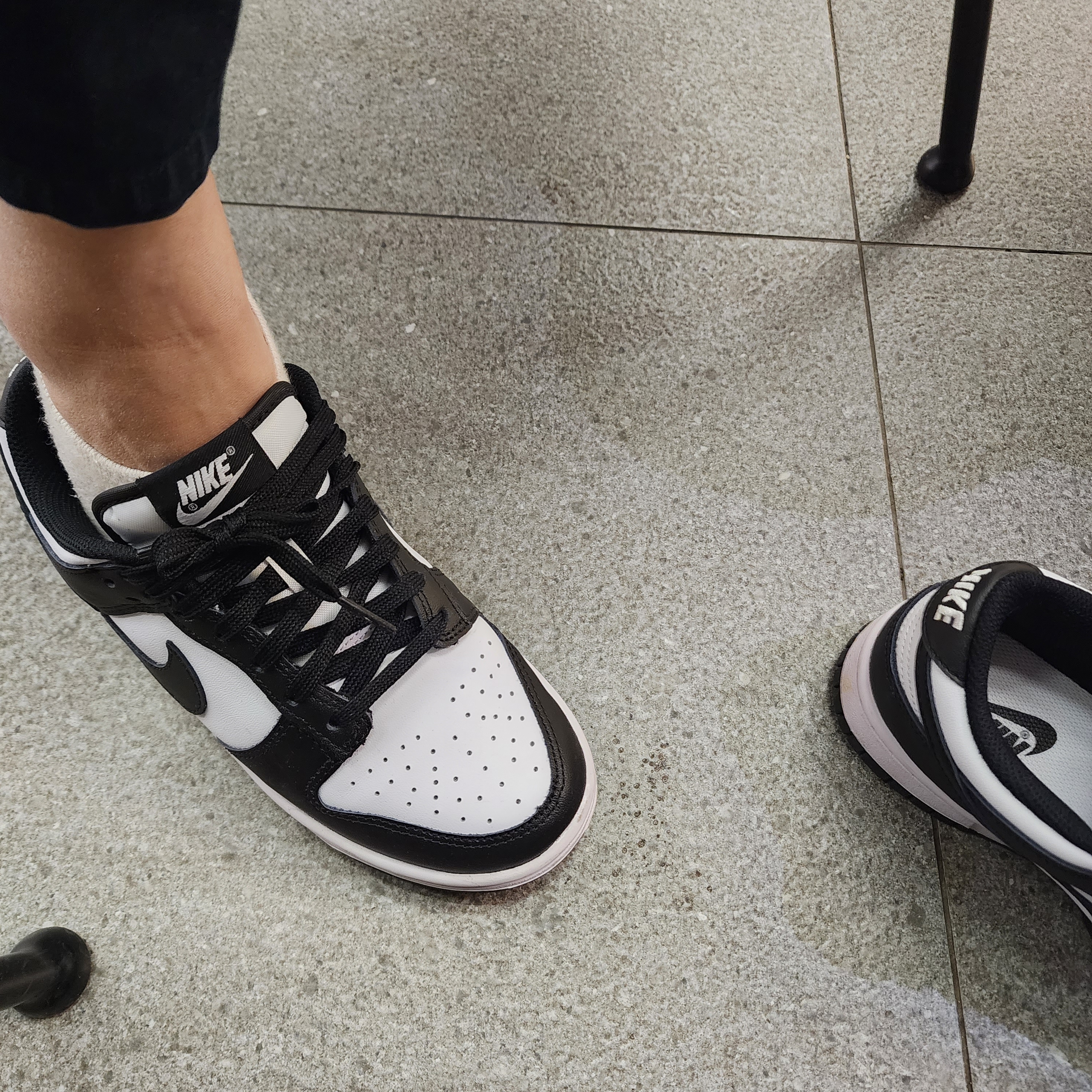 (W) Nike Dunk Low Black 착용 스타일