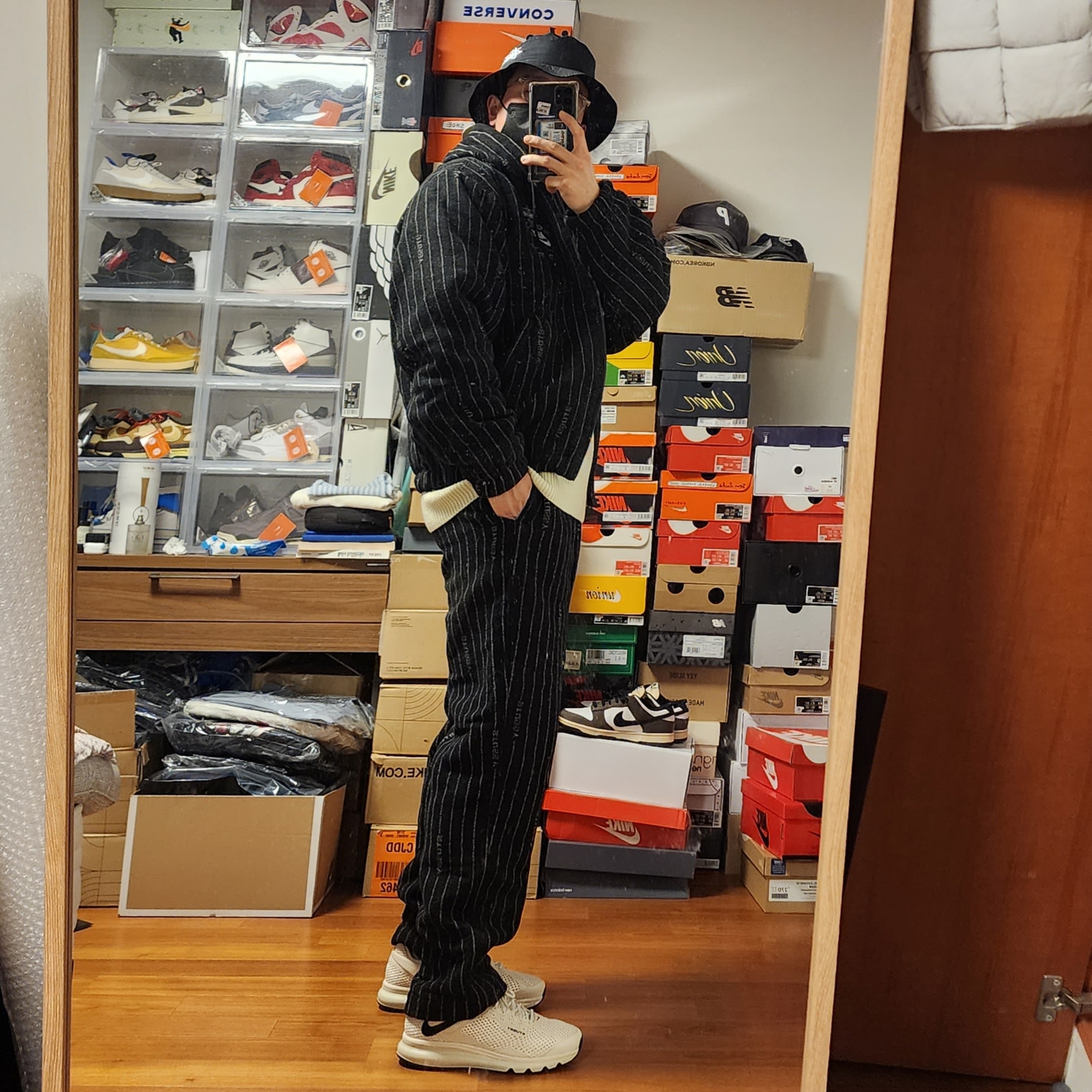 Nike x Stussy NRG Striped Wool Jacket Black (DR4023-010), Nike x Stussy NRG Striped Wool Pants Black (DR4021-010) 착용 스타일 - 3