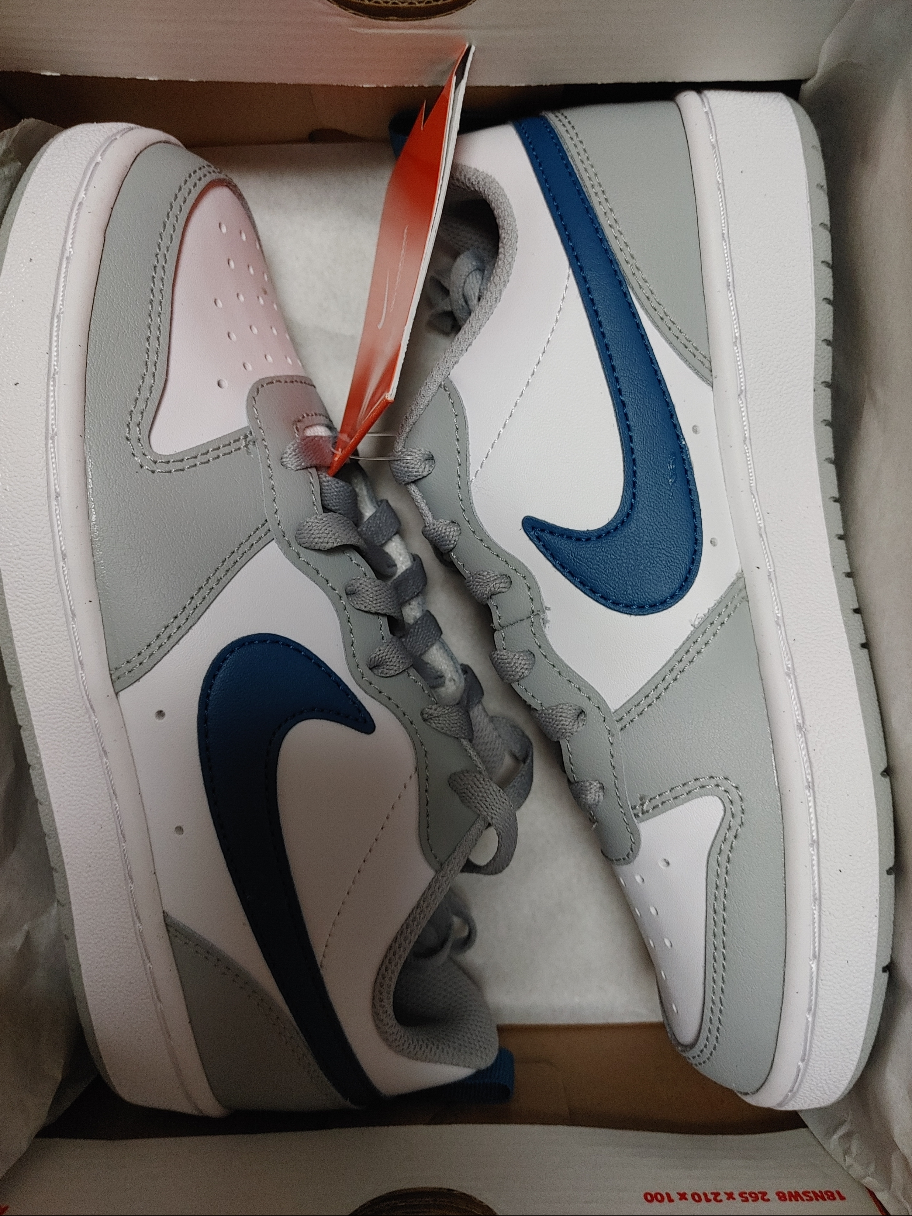(GS) Nike Court Borough Low 2 Light Smoke Grey 착용 스타일