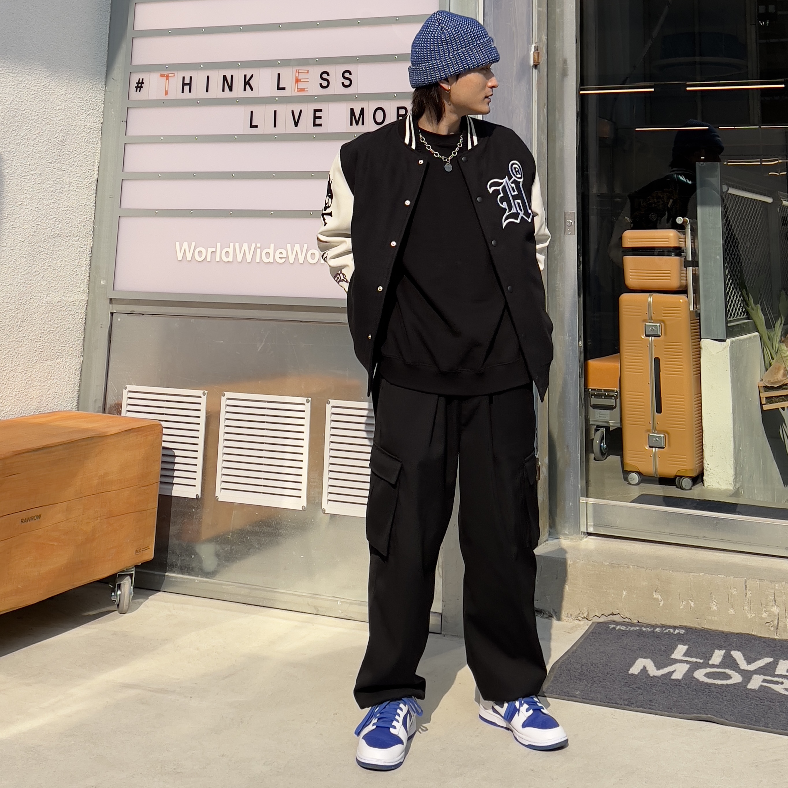 Nike Dunk Low Retro Racer Blue and White 착용 스타일 - 2