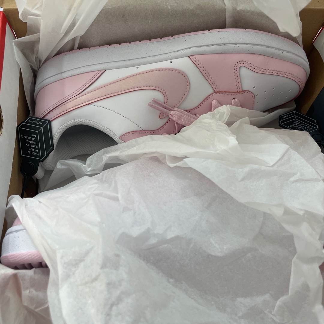 (GS) Nike Court Borough 2 SE White Pink Foam 착용 스타일