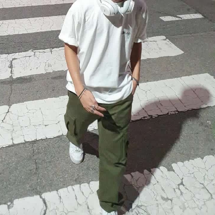 Stussy Modern Age T-Shirt White 착용 스타일