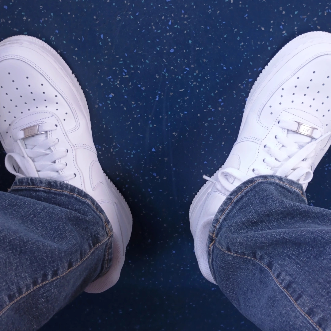 Nike Air Force 1 '07 Low White 착용 스타일 - 2