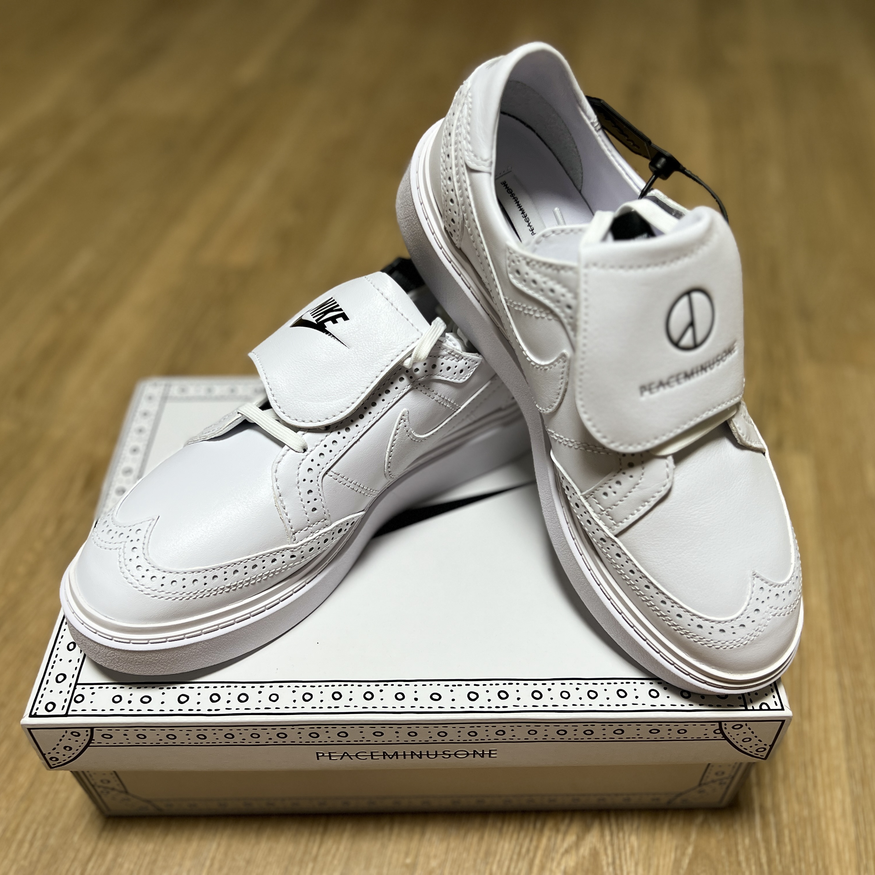 Nike x Peaceminusone Kwondo1 White 착용 스타일 - 1