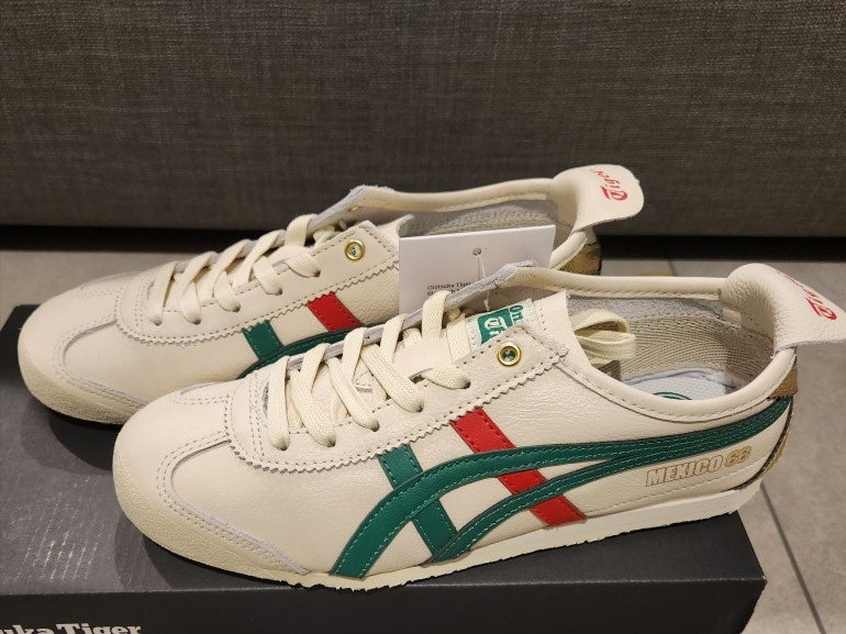 Onitsuka Tiger Mexico 66 Birch Kale 착용 스타일