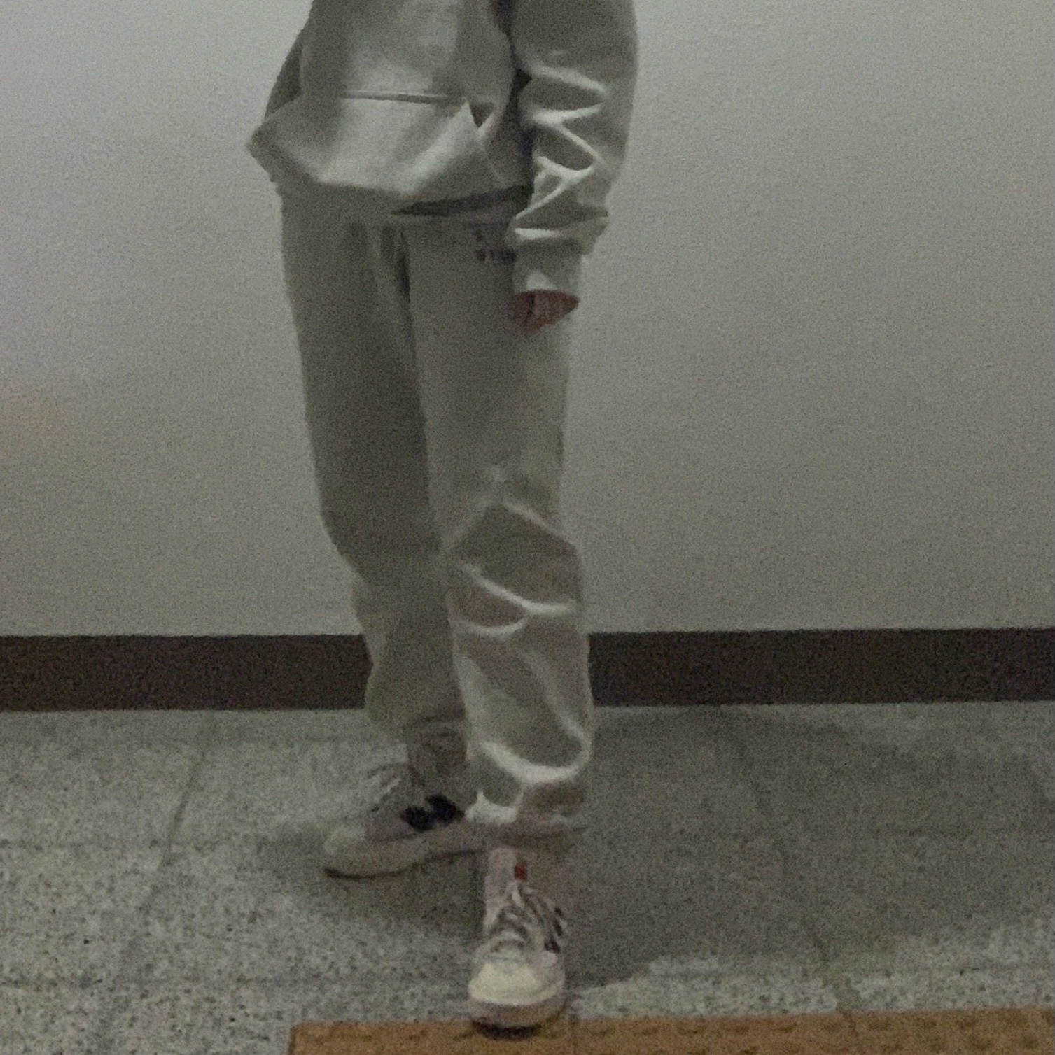 IAB Studio Sweatpants Oatmeal Burgundy - 23SS 착용 스타일