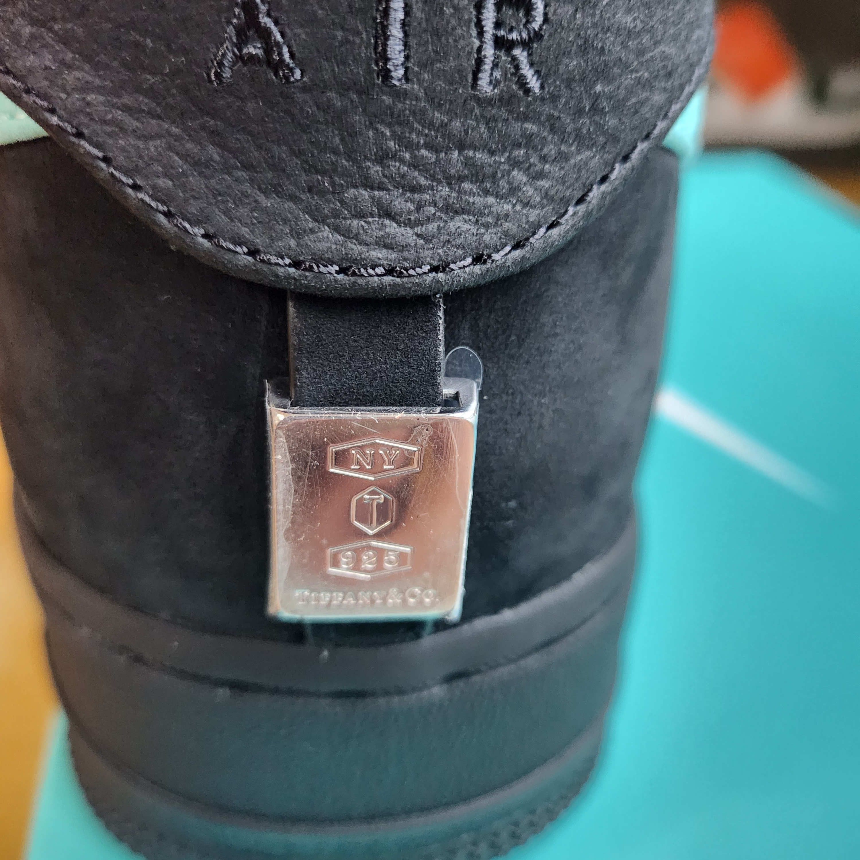Nike x Tiffany & Co. Air Force 1 Low SP 1837 착용 스타일 - 2