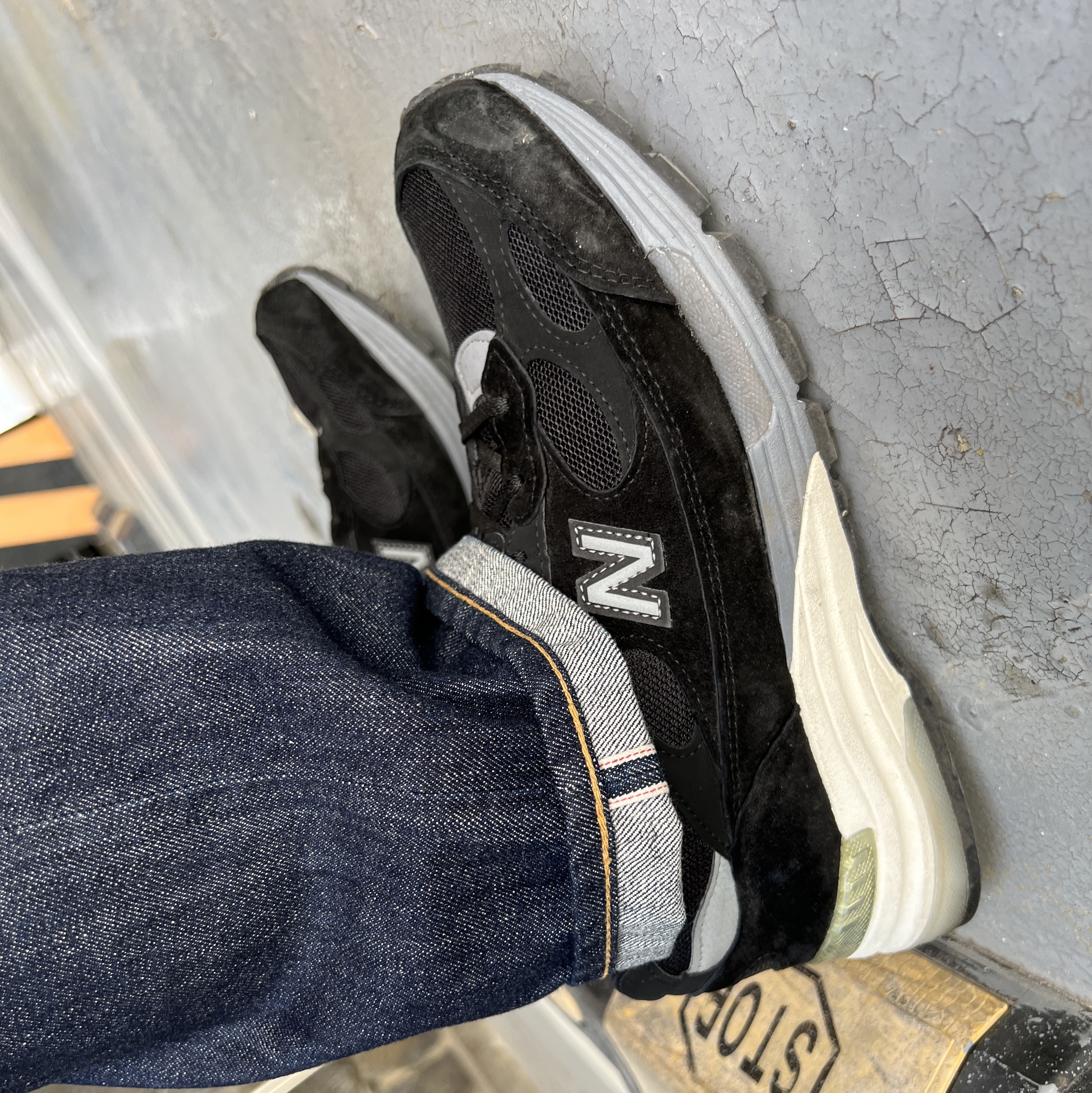 New Balance 992 Made in USA Black 착용 스타일