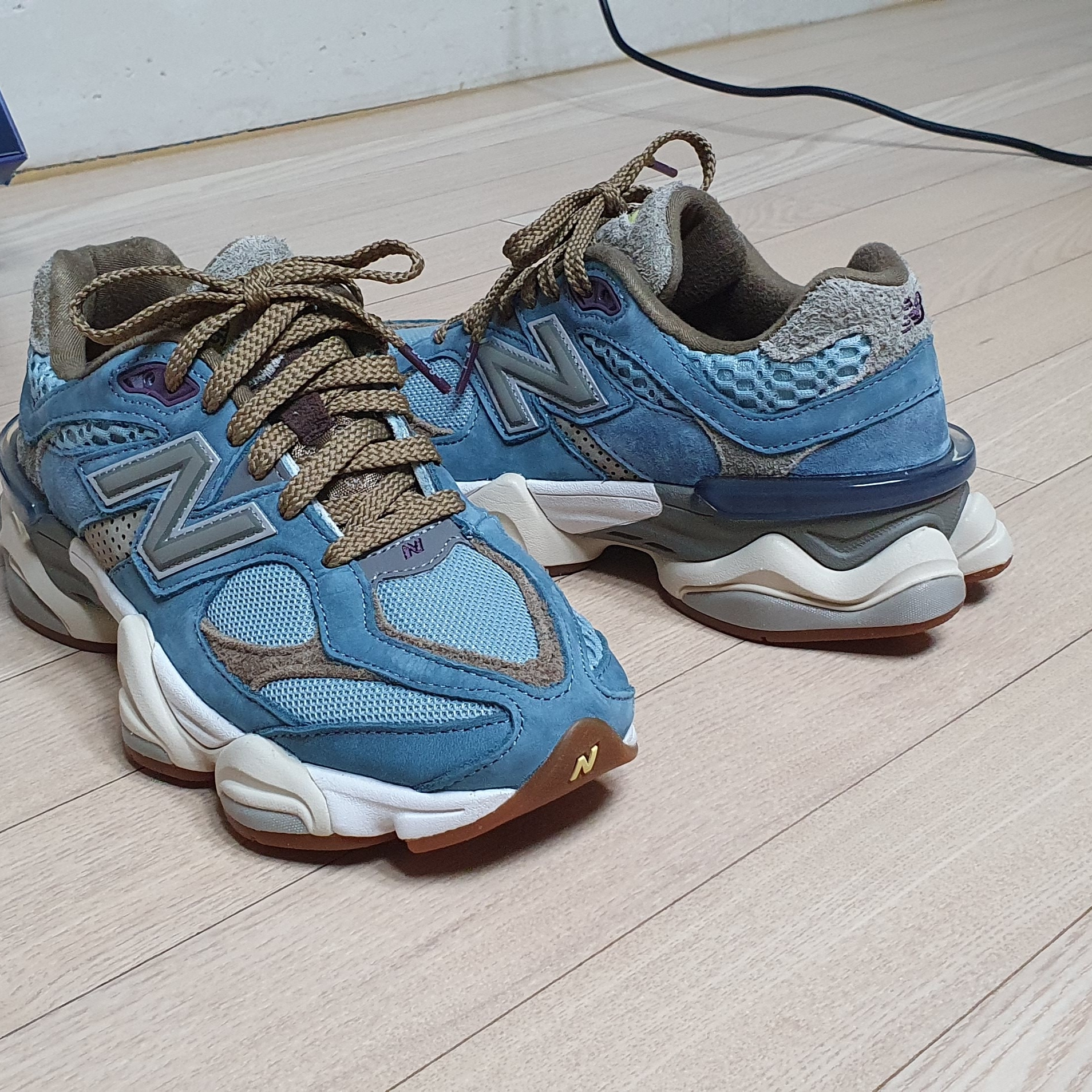 New Balance x Bodega 9060 Citadel 착용 스타일