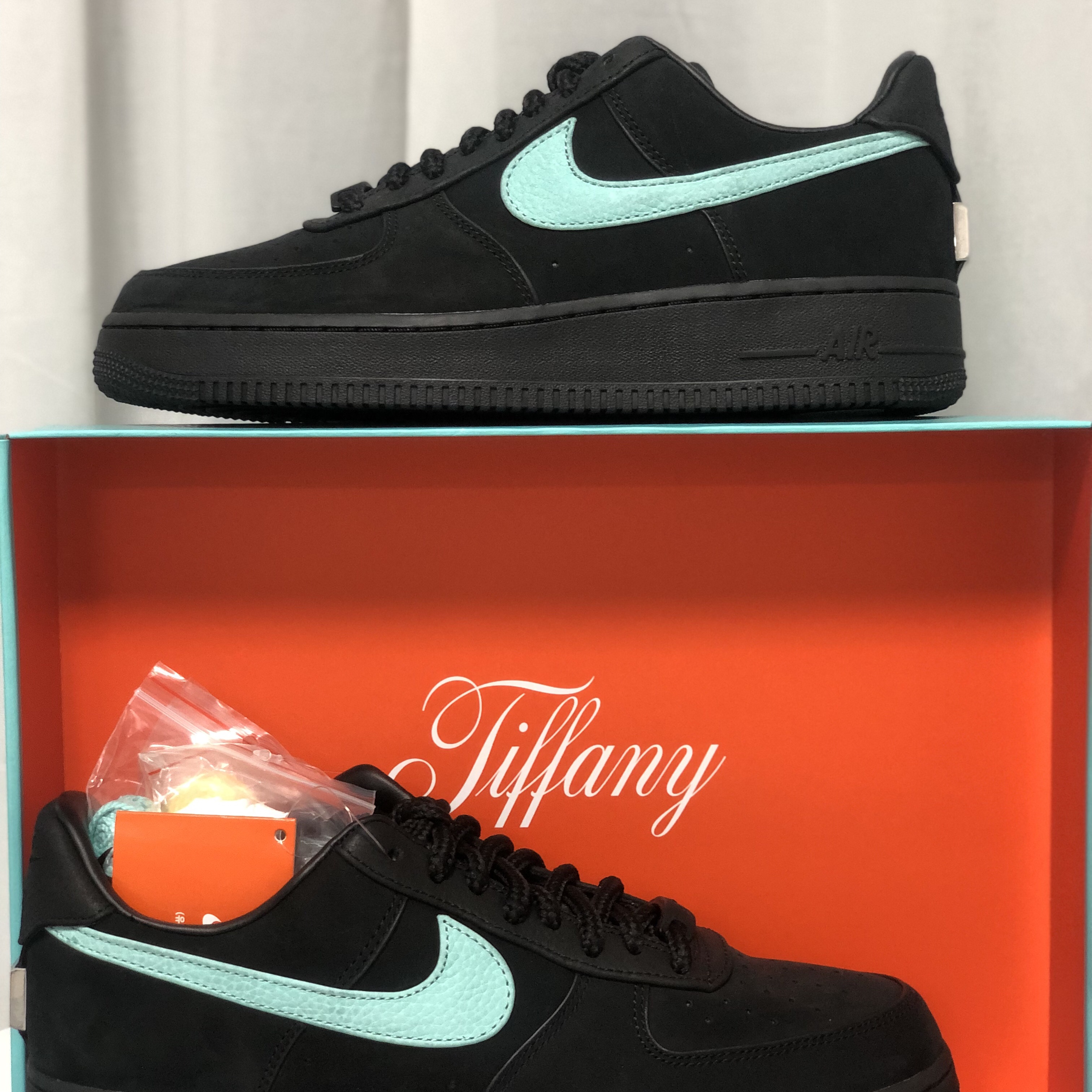 Nike x Tiffany & Co. Air Force 1 Low SP 1837 착용 스타일 - 4