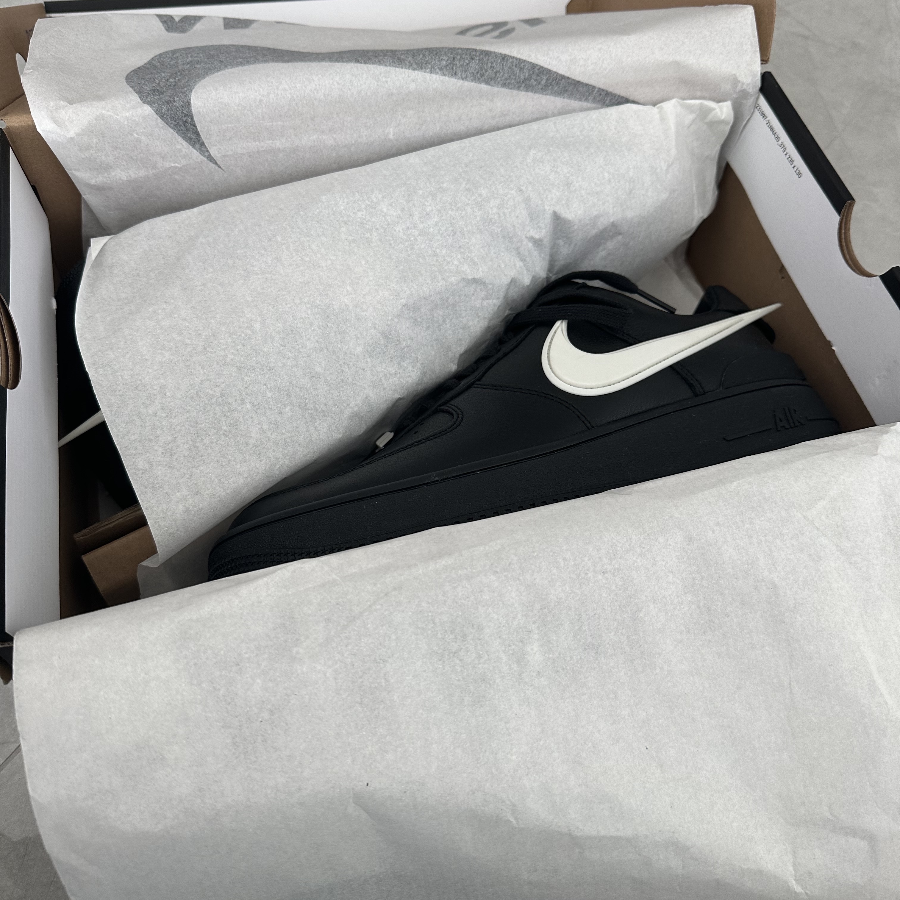 Nike x Ambush Air Force 1 Low SP Black 착용 스타일 - 3
