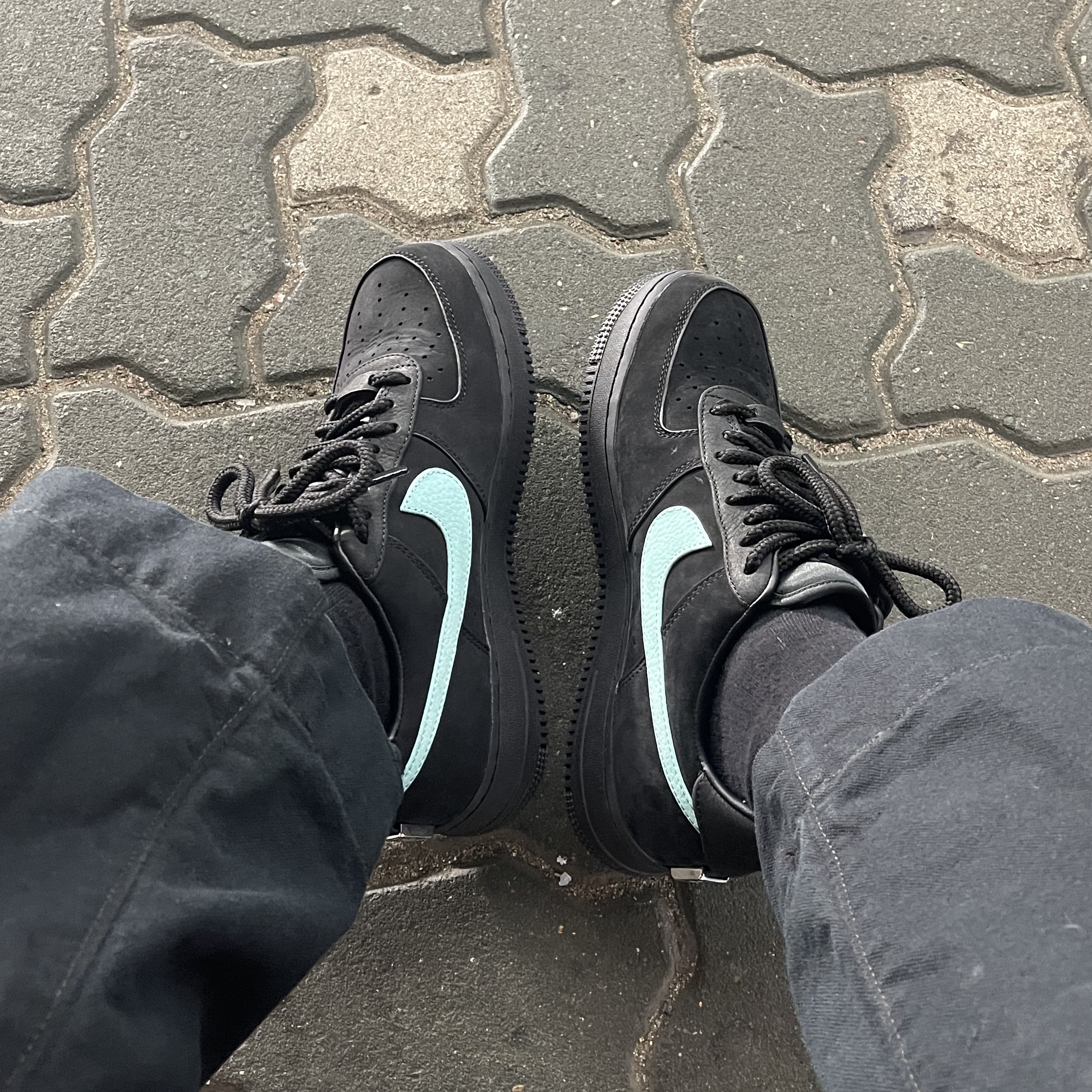 Nike x Tiffany & Co. Air Force 1 Low SP 1837 착용 스타일