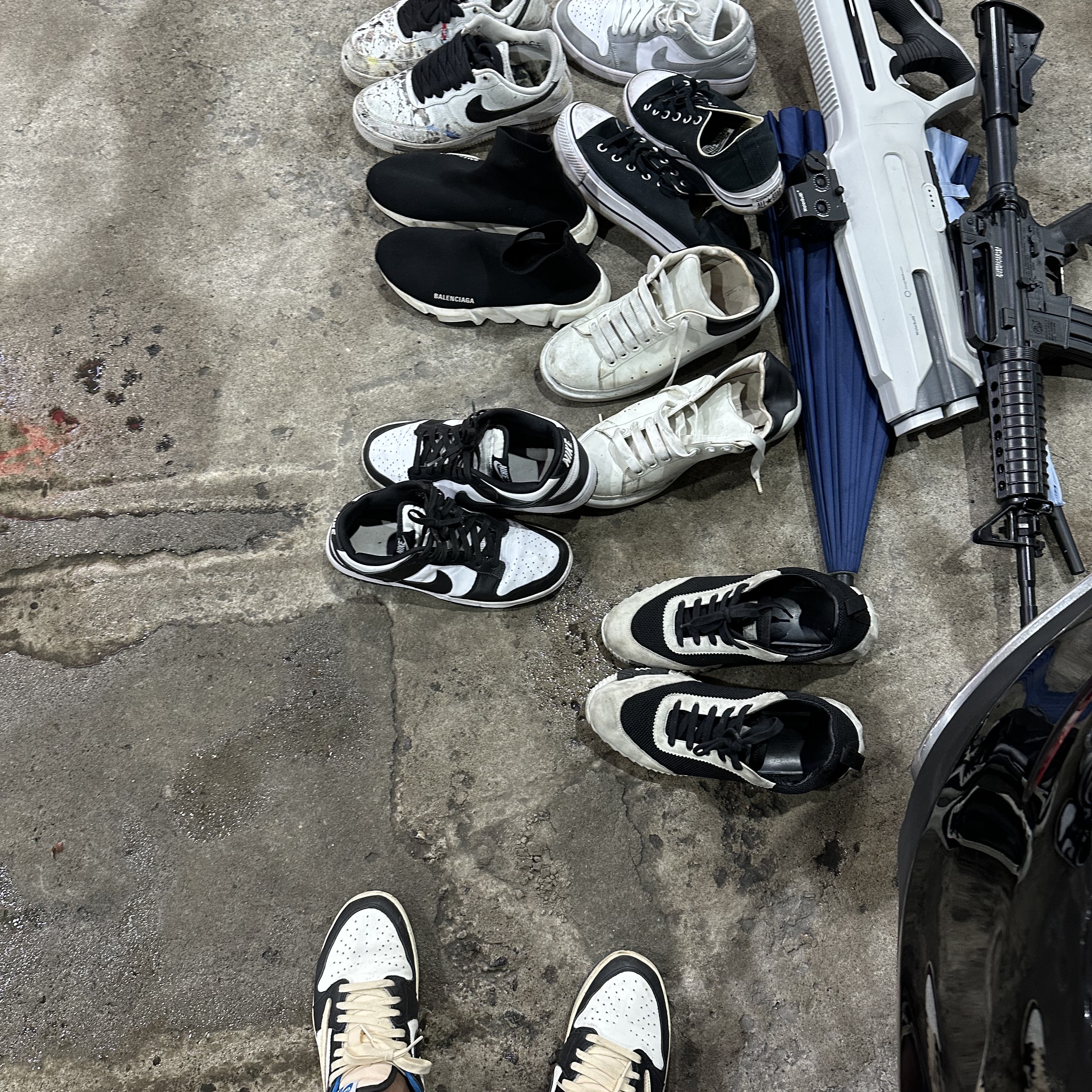 Jordan 1 x Travis Scott x Fragment Retro Low OG SP Military Blue, (W) Nike Dunk Low Black 착용 스타일