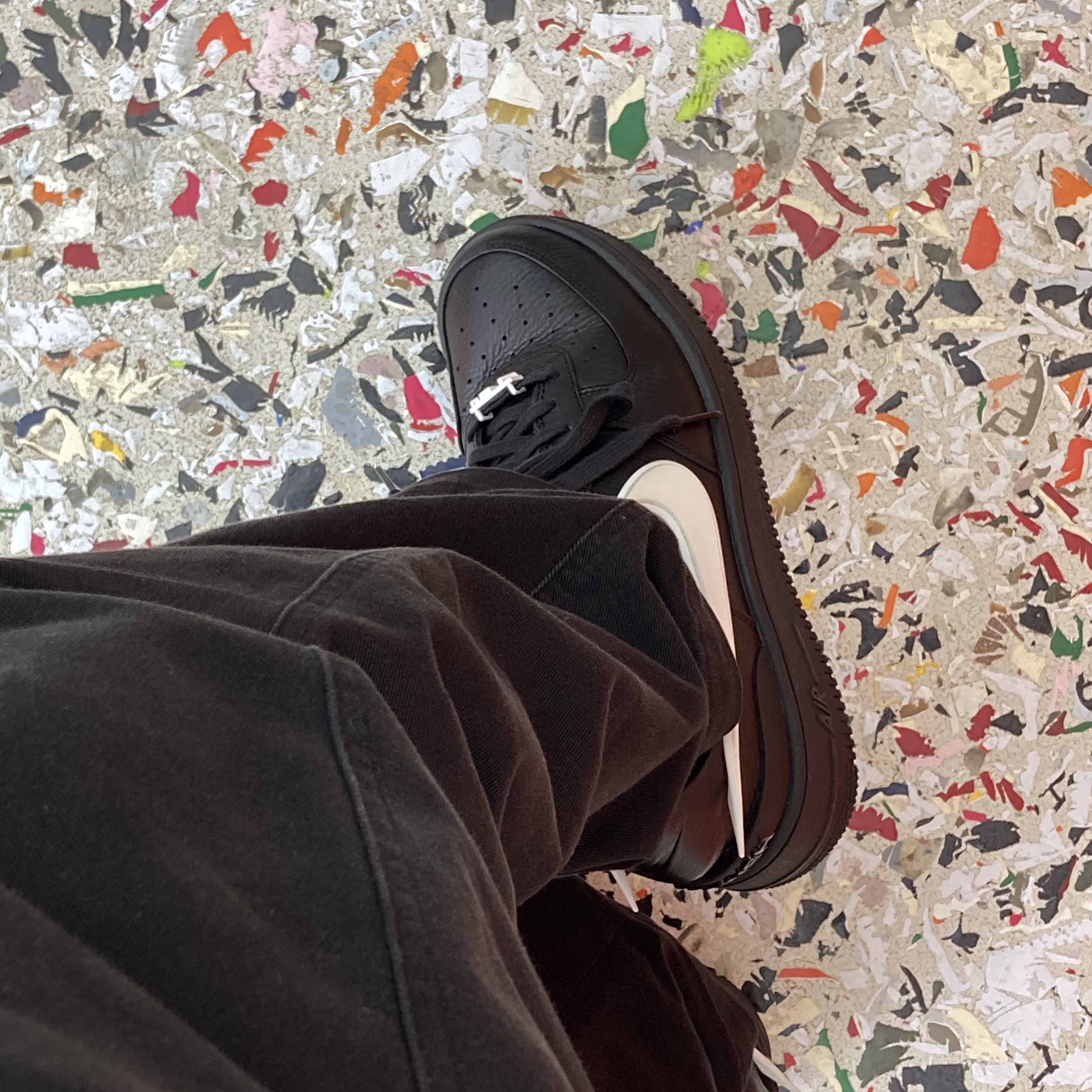 Nike x Ambush Air Force 1 Low SP Phantom, Nike x Ambush Air Force 1 Low SP Black 착용 스타일 - 3