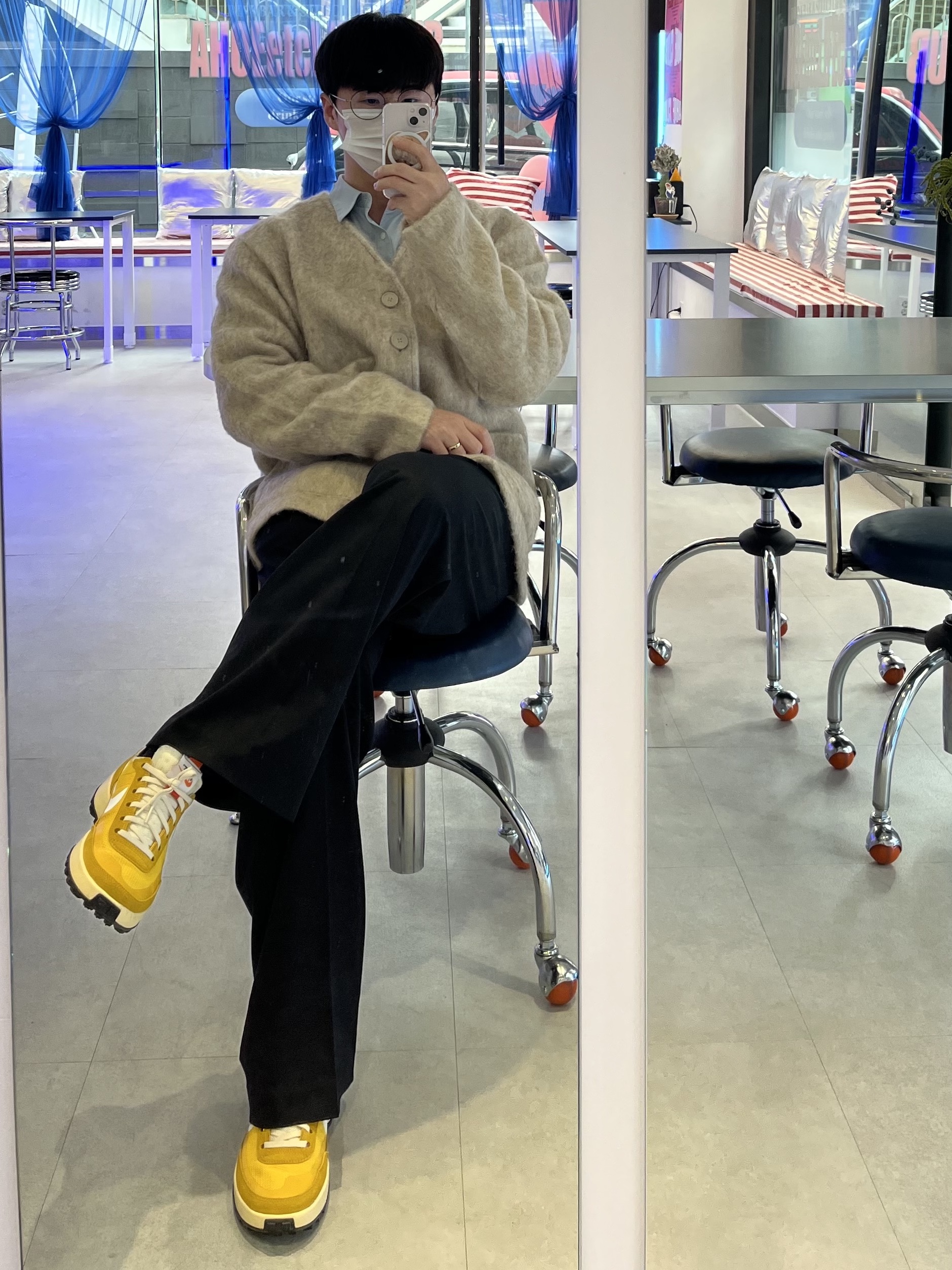 Our Legacy Cardigan Mohair Antique White, Nike x Tom Sachs General Purpose Shoe Archive 착용 스타일