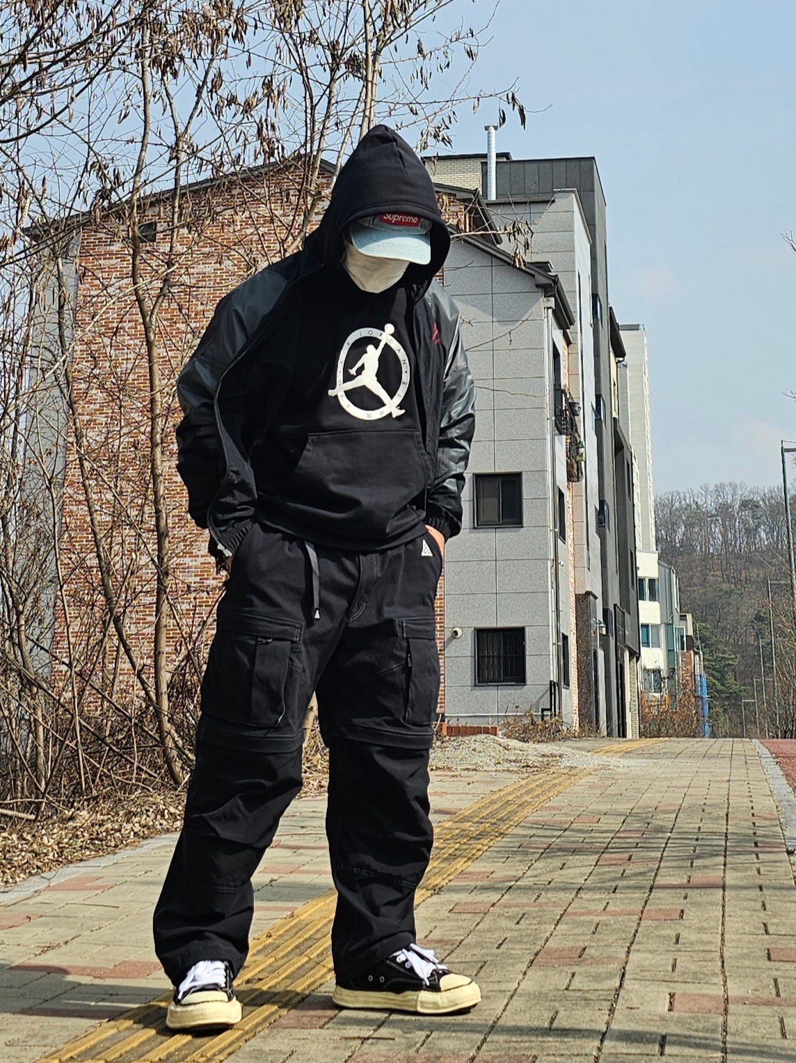 Jordan x Off-White Woven Jacket Black - US/EU, Maison Mihara Yasuhiro Peterson VL OG Sole Canvas Low-top Sneakers Black 착용 스타일