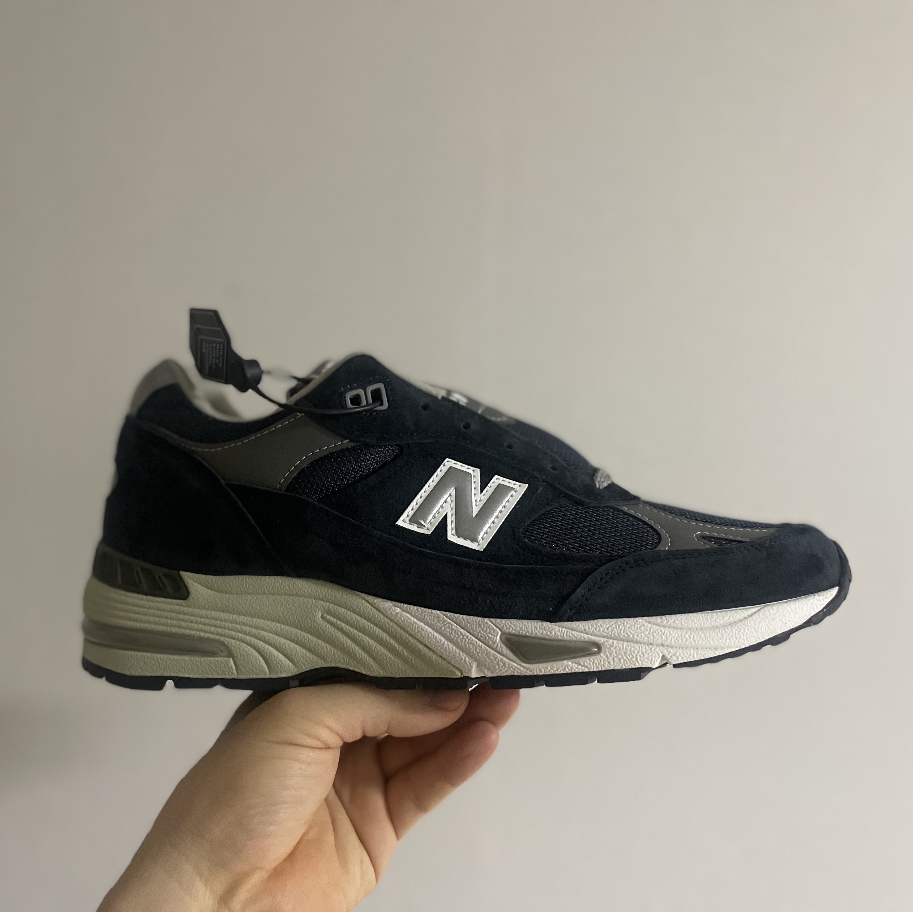 New Balance 991 Made in UK Navy 착용 스타일