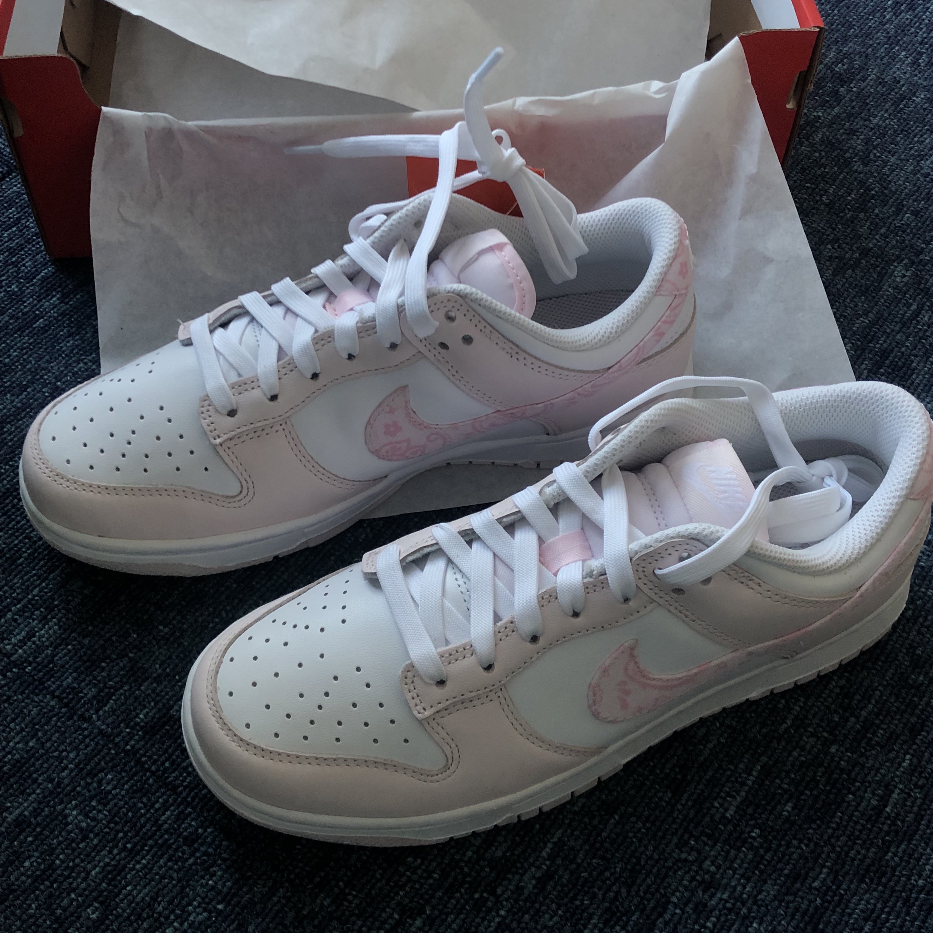 (W) Nike Dunk Low Pearl Pink 착용 스타일