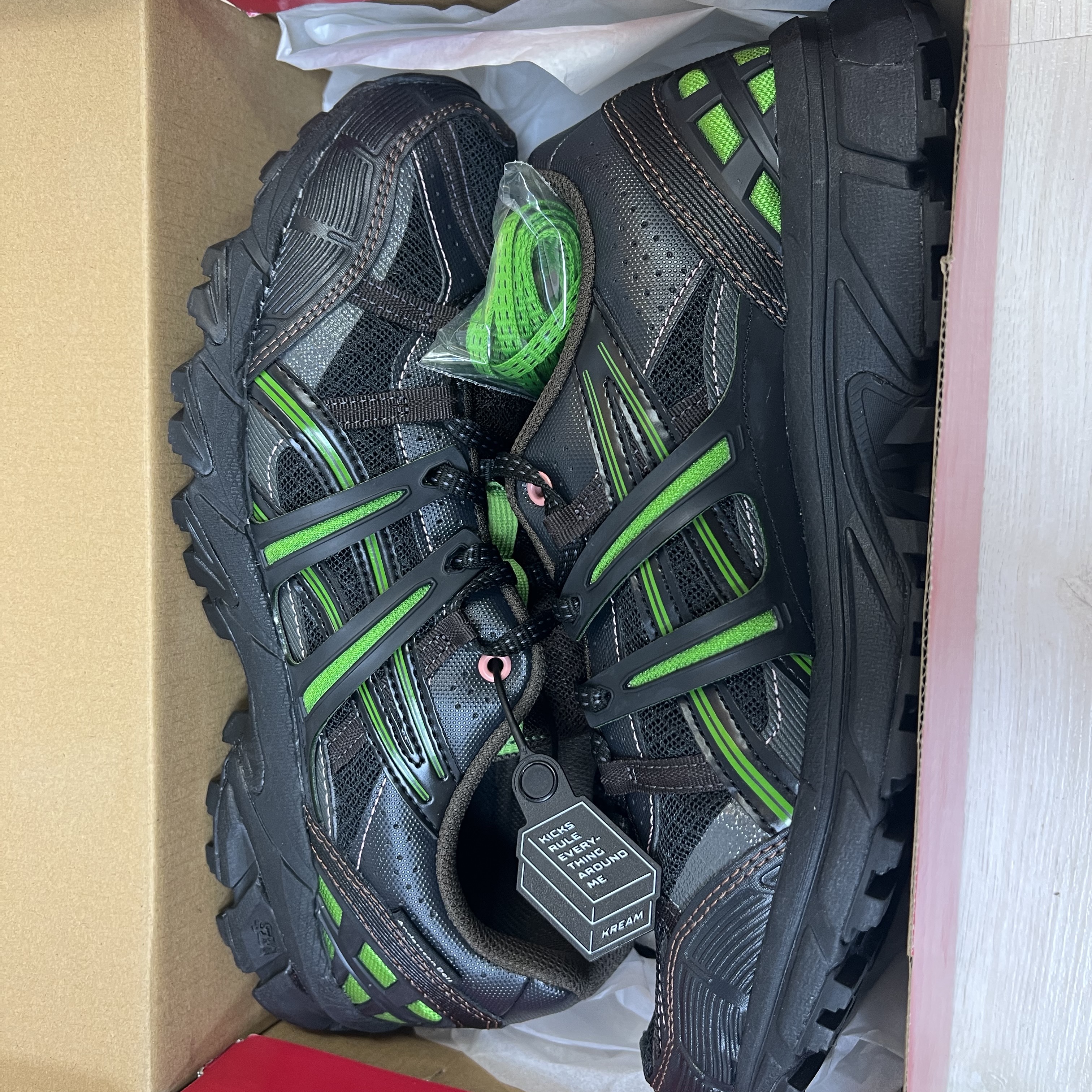 Asics x Andersson Bell Gel-Sonoma 15-50 Black Green 착용 스타일 - 2