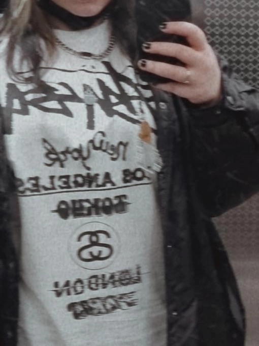 Stussy Tour T-Shirt White, Jordan 1 Mid SE Diamond 착용 스타일 - 2